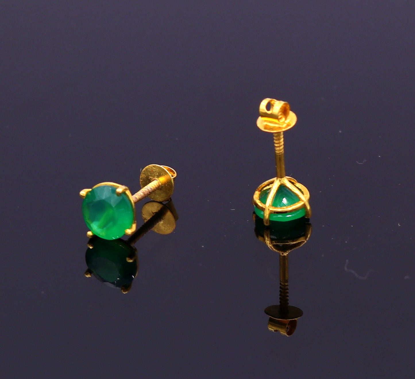 Handmade 18 karar yellow gold amazing green onyx stone stud earring excellent vintage antique design er90 - TRIBAL ORNAMENTS