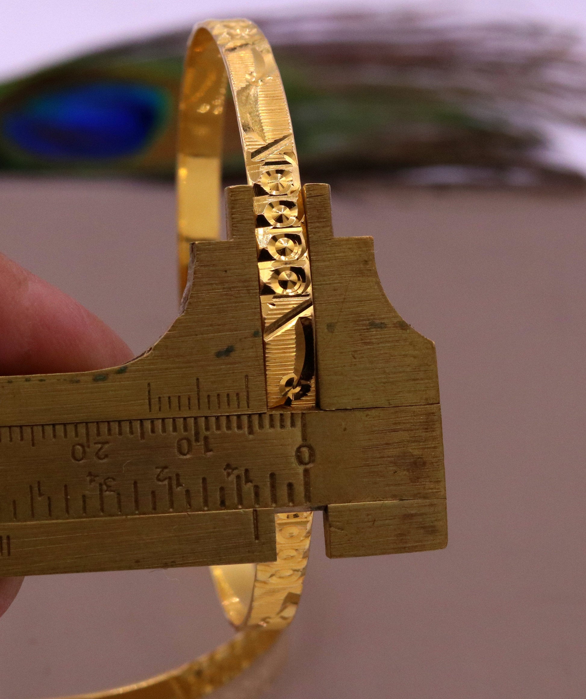 Genuine 22kt yellow gold handmade solid bangle bracelet kada jewelry stylish diamond cut designer jewelry for women's ba47 - TRIBAL ORNAMENTS