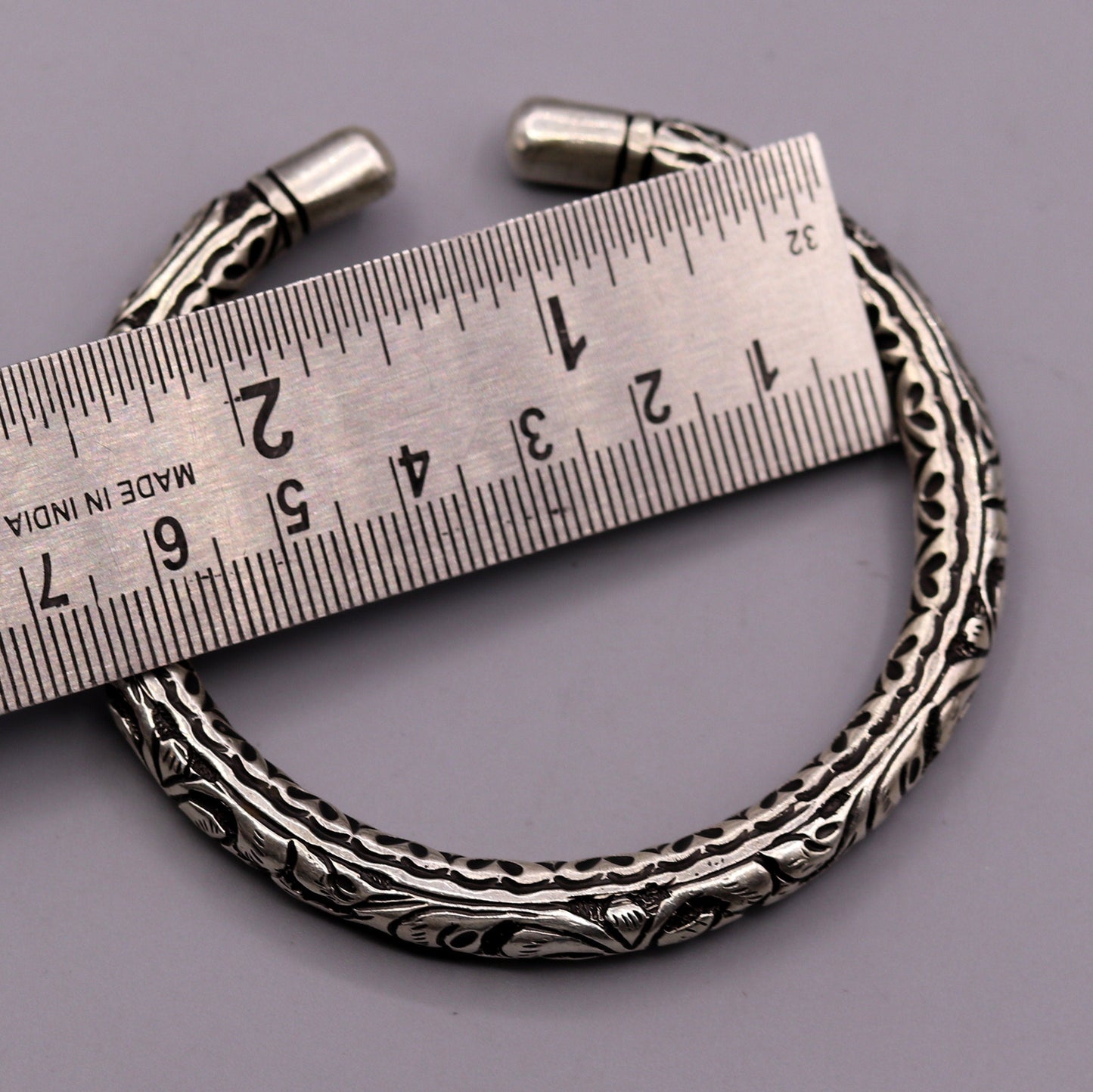 Fabulous 925 sterling silver handmade amazing engraving design wrist bangle bracelet kada, top class jewelry from Rajasthan India nsk63 - TRIBAL ORNAMENTS