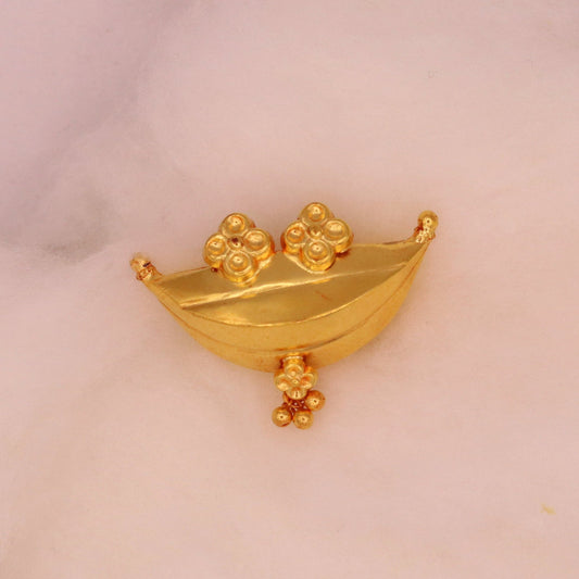 Vintage antique design handmade 20kt yellow gold fabulous amulet pendant amazing tribal jewelry from rajasthan india - TRIBAL ORNAMENTS