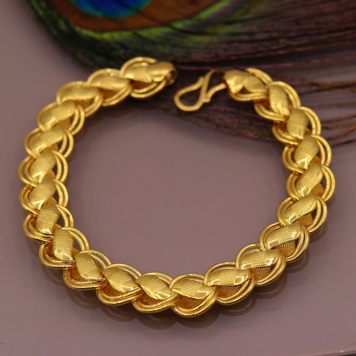 Genuine 22kt yellow gold handmade Lotus chain bracelet amazing royal design bracelet unisex jewelry from Rajasthan India - TRIBAL ORNAMENTS