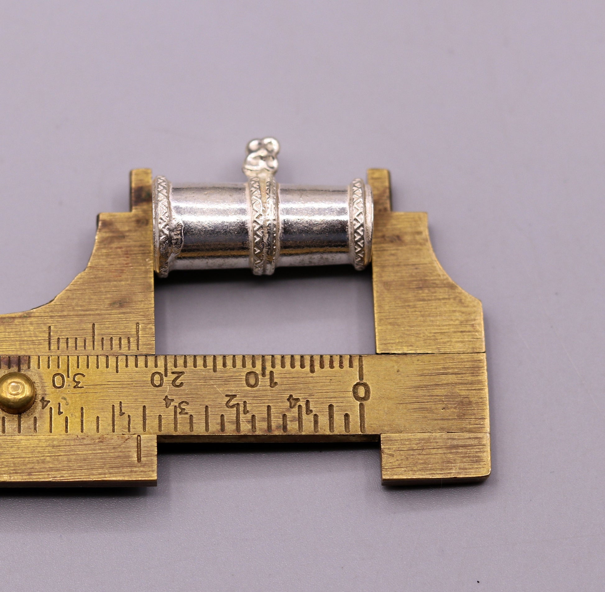 Amazing Sterling silver handmade tiny pipe shape pendant vintage antique design pine pendant unisex tribal jewelry nsp103 - TRIBAL ORNAMENTS