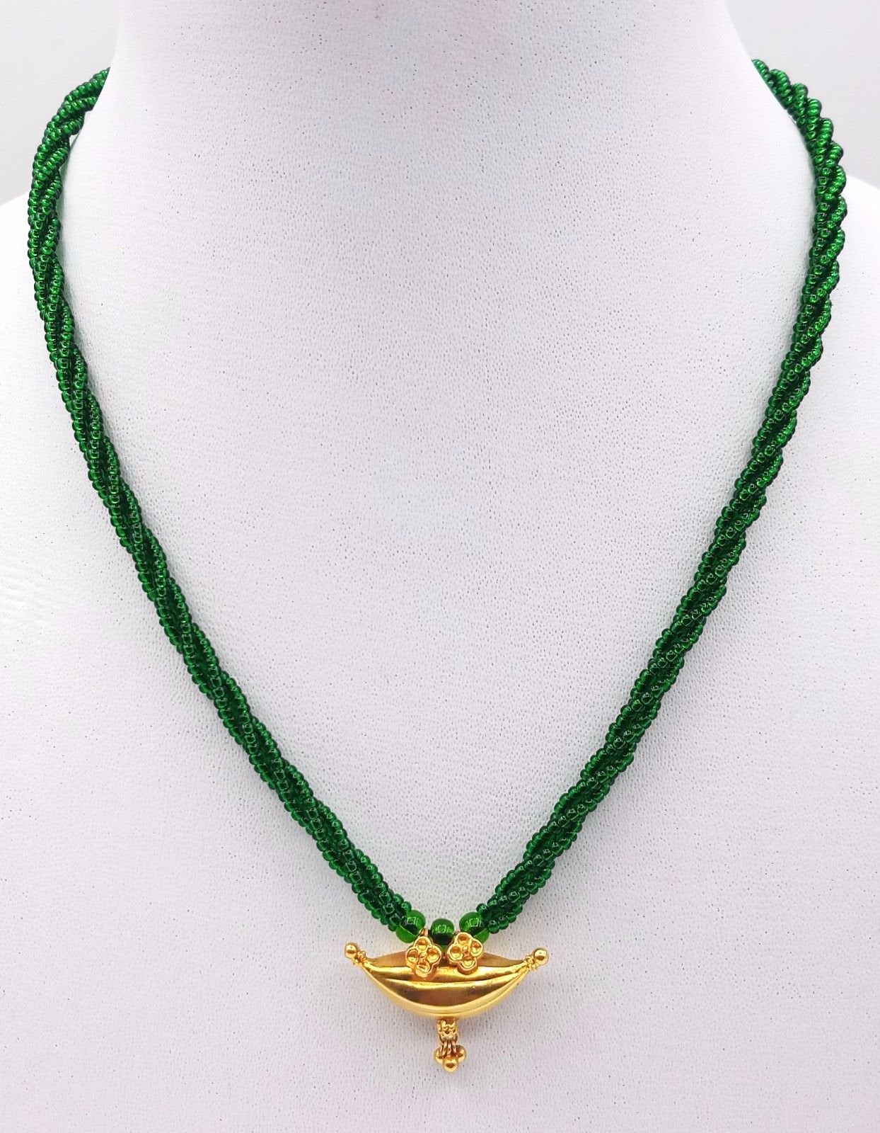 20 karat yellow gold vintage antique style handmade amulet pendant necklace jewelry for girl's women's from tribal Rajasthan india - TRIBAL ORNAMENTS