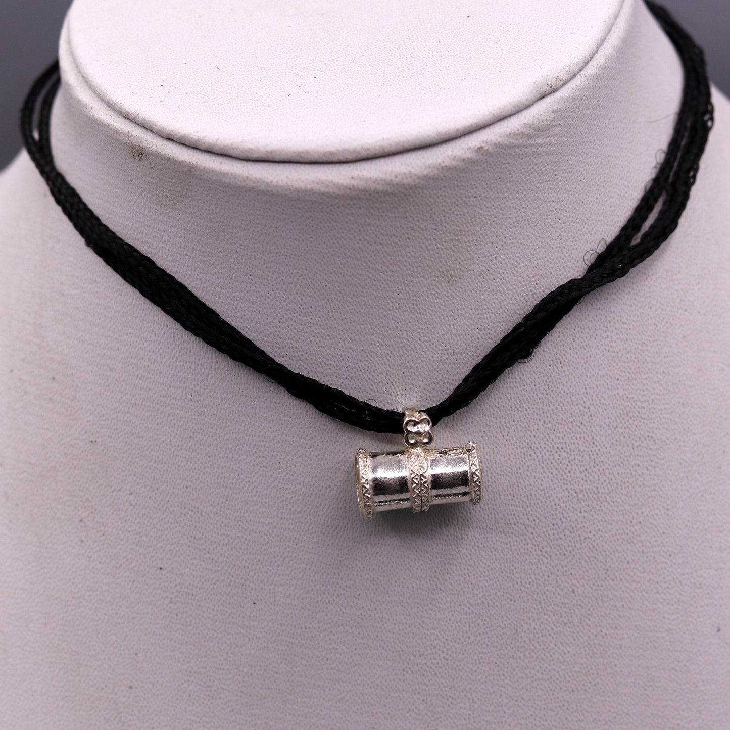 Amazing Sterling silver handmade tiny pipe shape pendant vintage antique design pine pendant unisex tribal jewelry nsp103 - TRIBAL ORNAMENTS