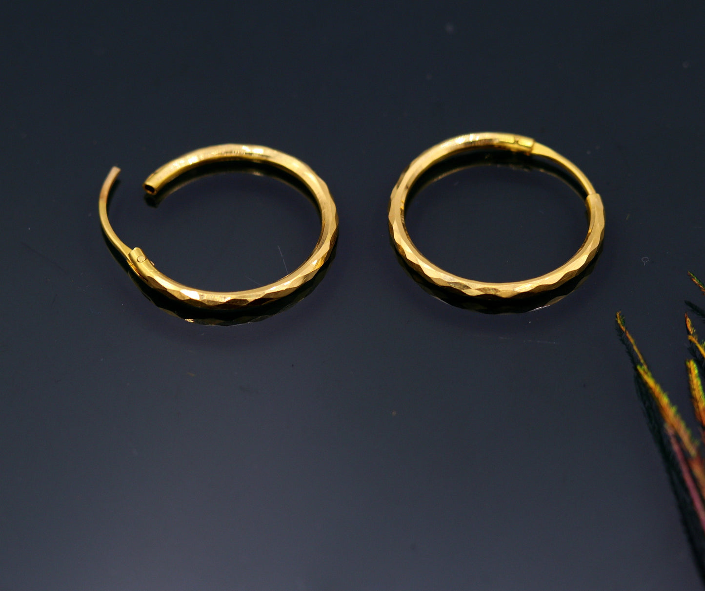 18 Kt yellow gold handmade fabulous hoops earring bali jewelry, excellent diamond cut design gifting jewelry form india - TRIBAL ORNAMENTS