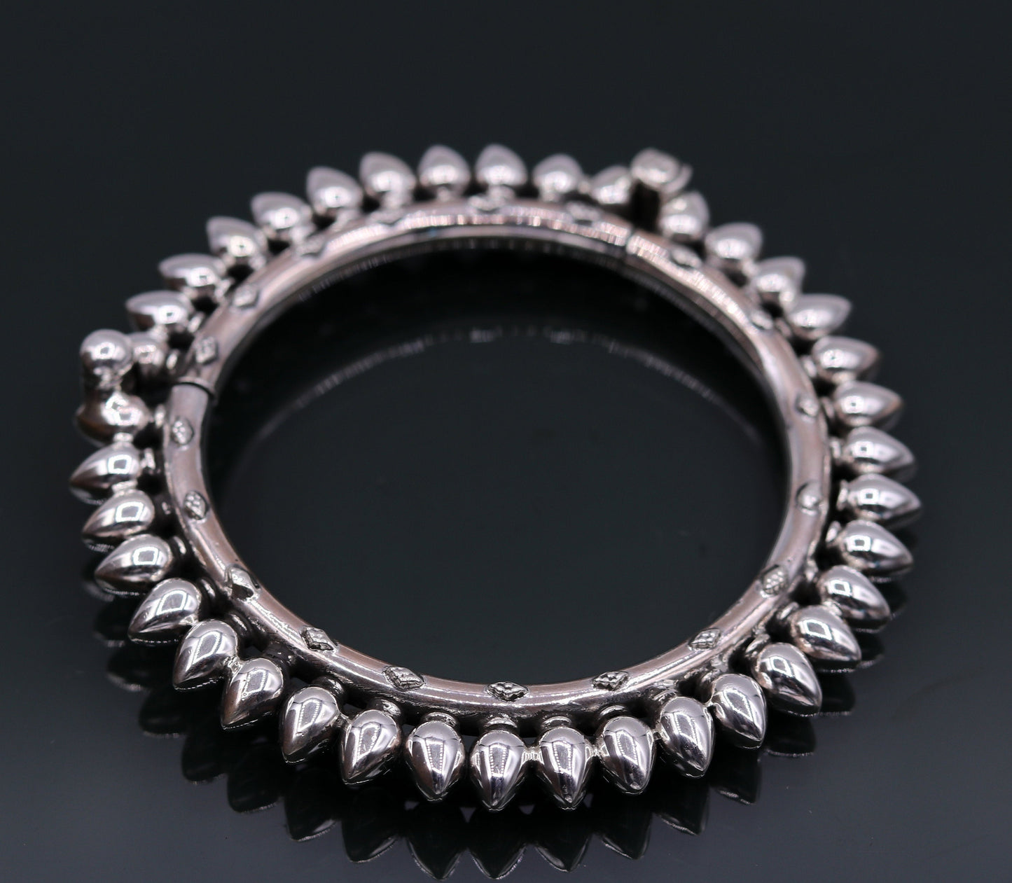 Vintage stylish  925 sterling silver handmade gorgeous tribal bangle bracelet kada tribal wedding jewelry nsk159 - TRIBAL ORNAMENTS