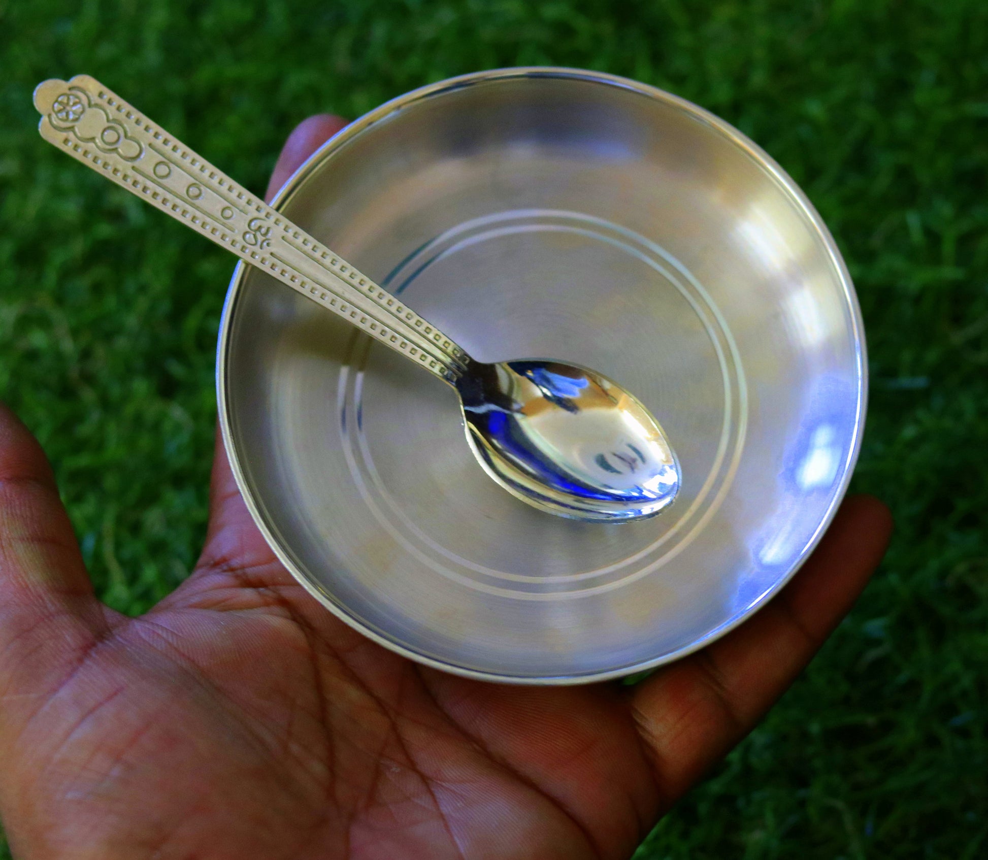 999 sterling silver handmade silver plate tray and spoon set, silver baby vessels set , silver vessels , silver utensils from india sv04 - TRIBAL ORNAMENTS