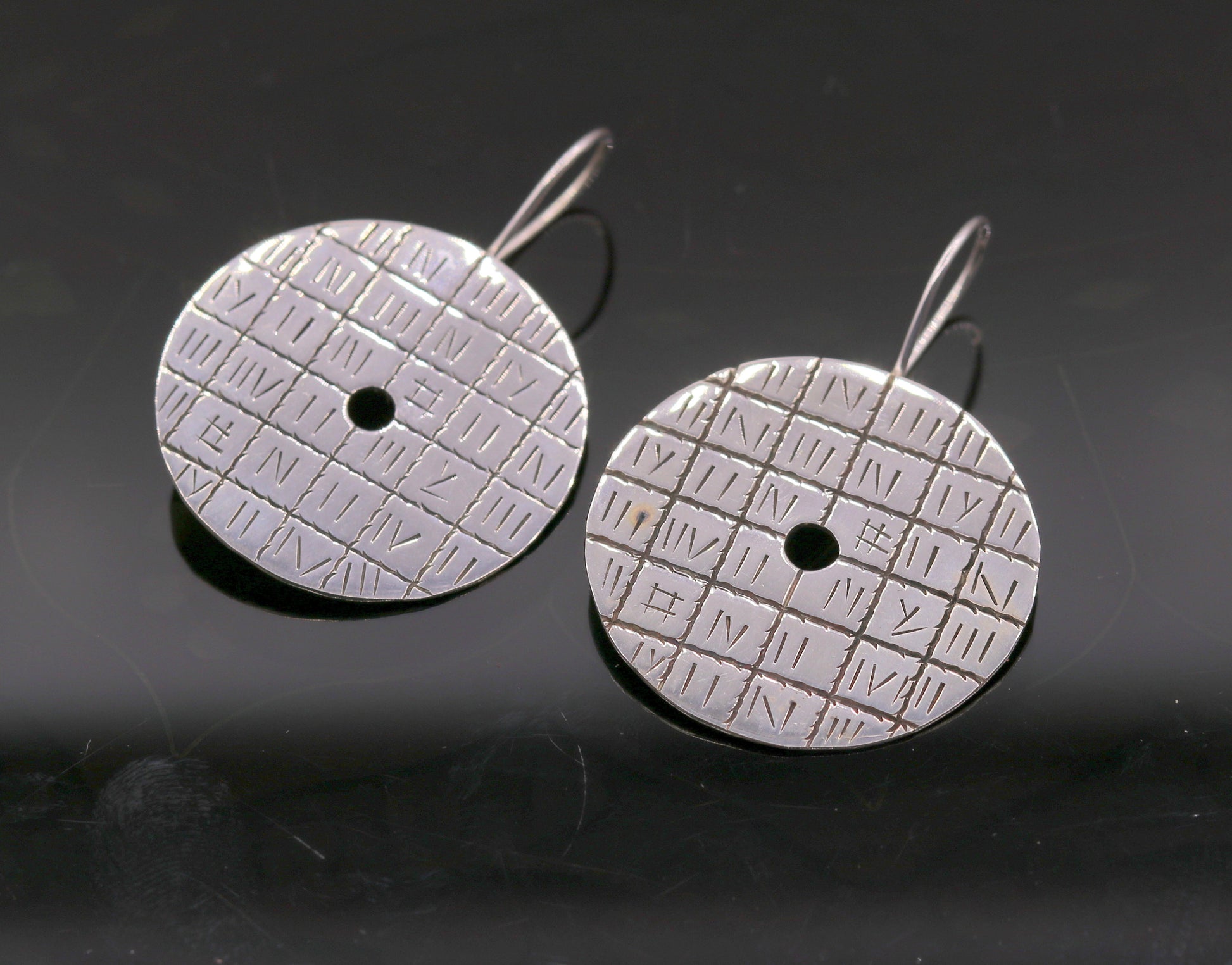 925 sterling silver gorgeous design hoops earrings tribal jewelry stylish modern women's gifting jewelry s601 - TRIBAL ORNAMENTS