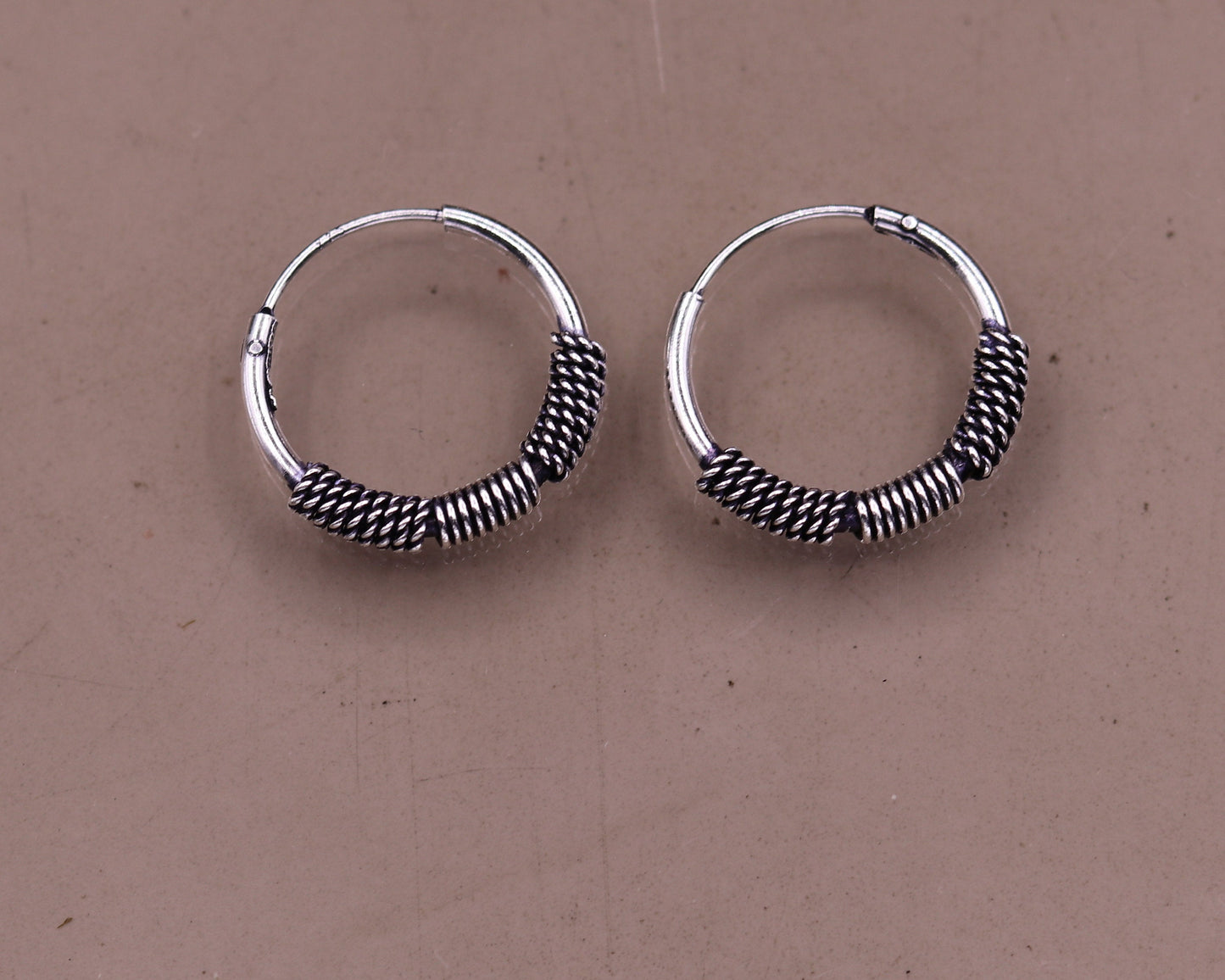 Ttraditional design stylish 925 sterling silver handmade fabulous hoops earrings bali , pretty gifting bali tribal jewelry india s613 - TRIBAL ORNAMENTS