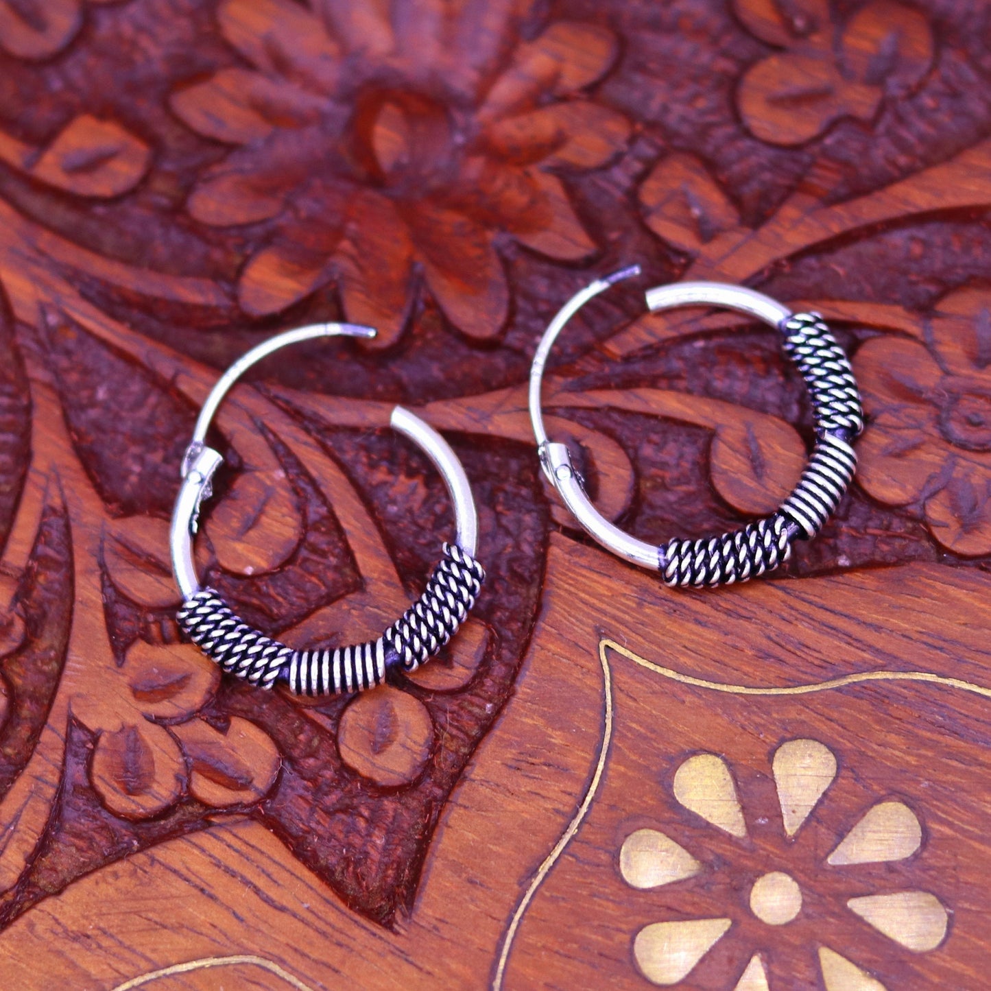 Ttraditional design stylish 925 sterling silver handmade fabulous hoops earrings bali , pretty gifting bali tribal jewelry india s613 - TRIBAL ORNAMENTS