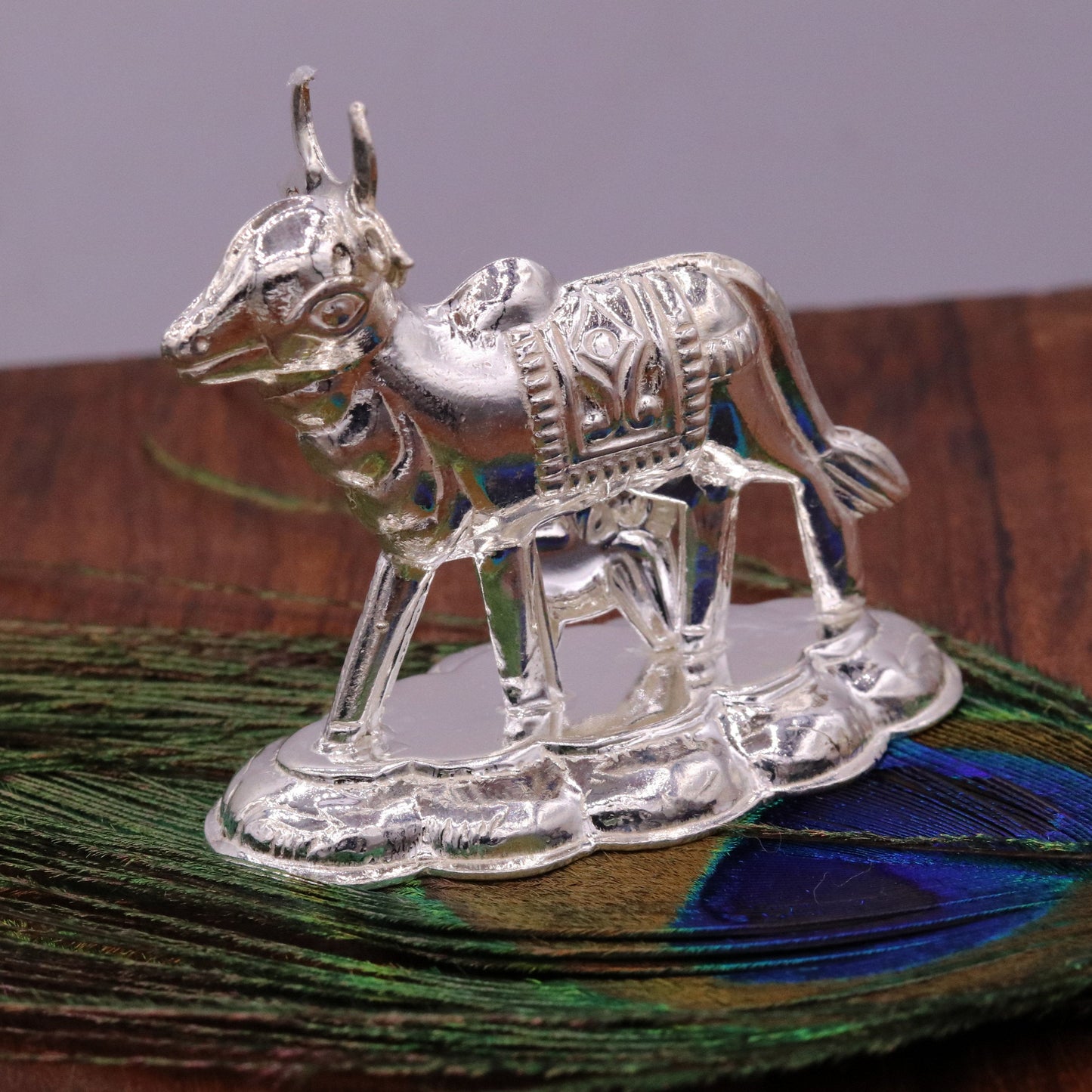 Vintage antique design handmade Kamdhenu Cow with Calf sterling silver statue art sculpture, silver figurine hope temple art decor cox sst10 - TRIBAL ORNAMENTS