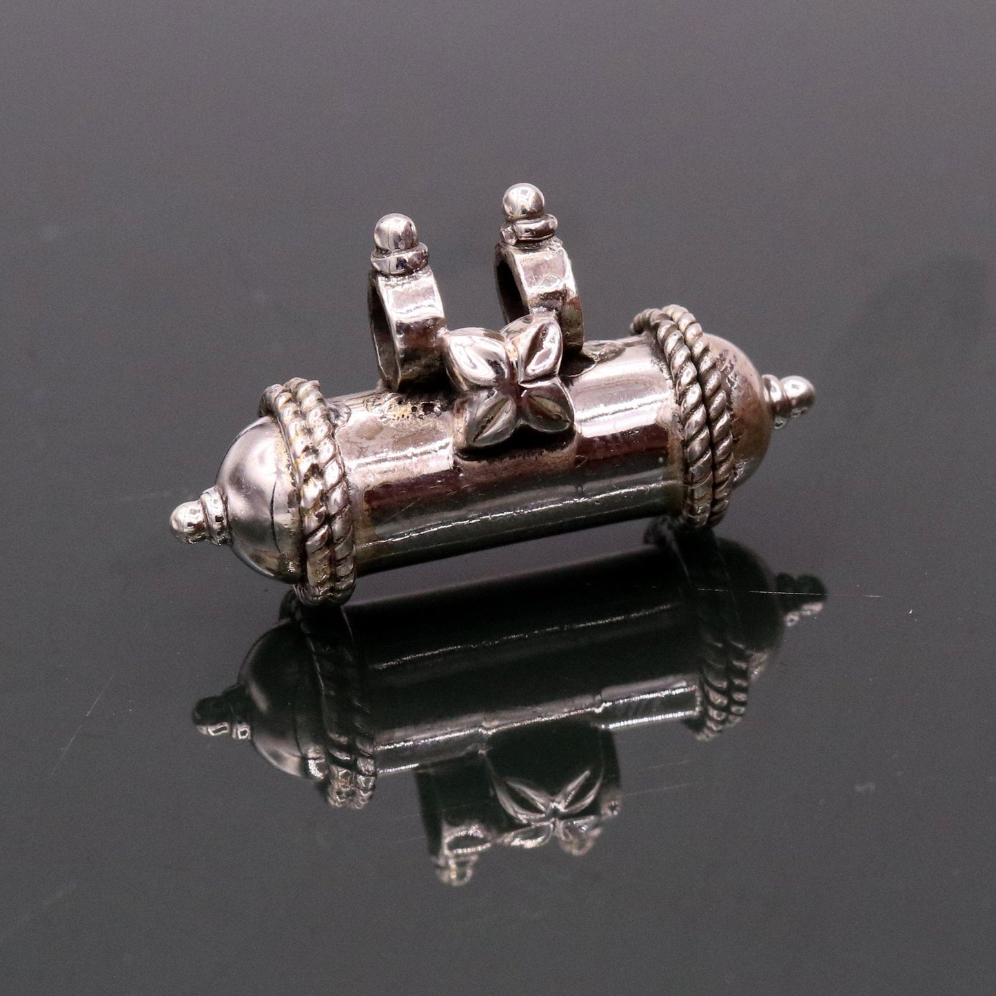 Vintage design handmade ethnic style amulet pendant,925 sterling silver pendant , silver madaliya, tribal box container pendant nsp324 - TRIBAL ORNAMENTS