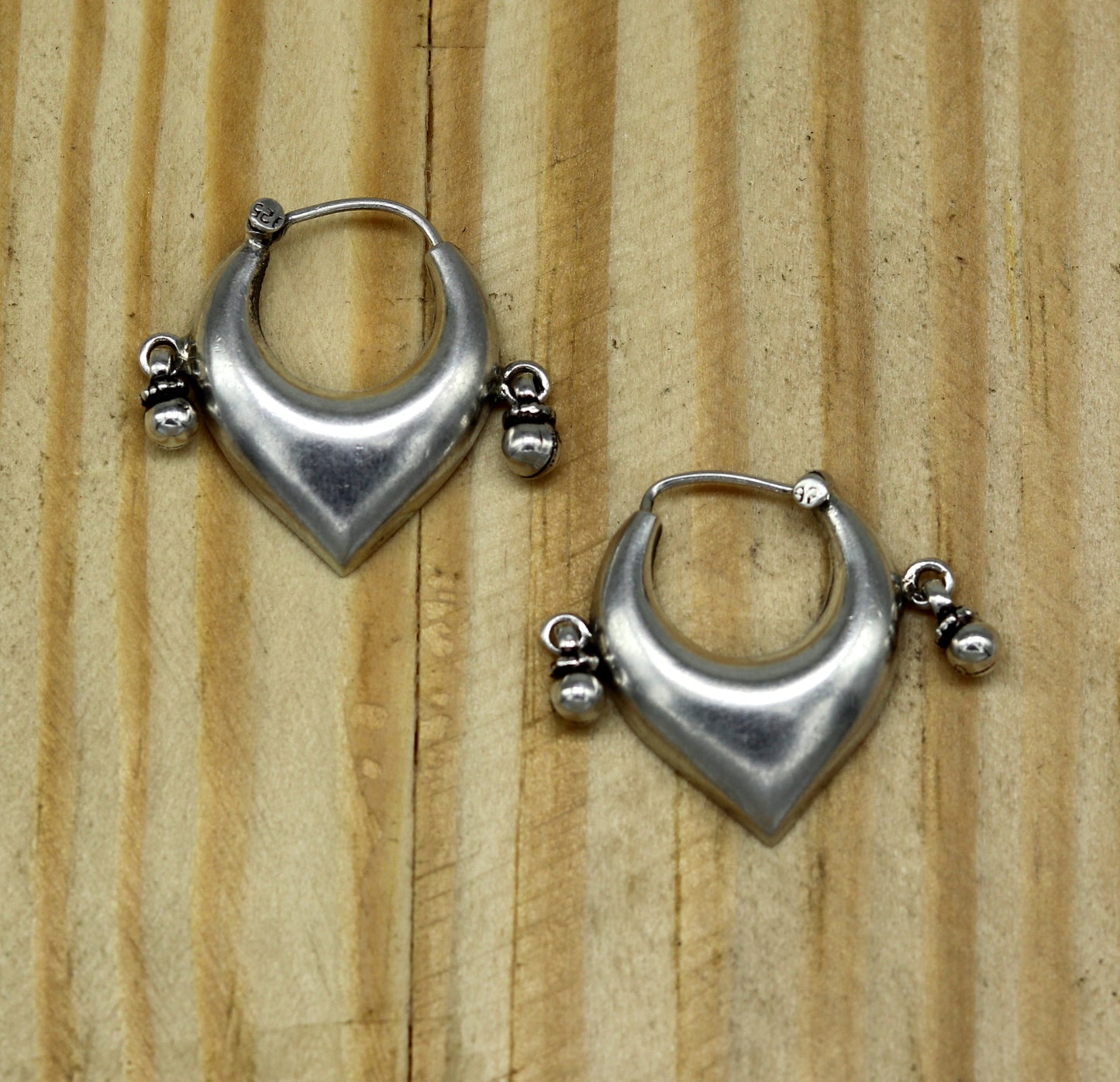925 sterling silver handmade fabulous hoops earring with gorgeous hanging drops, customized heart shape design earring bridal jewelry s872 - TRIBAL ORNAMENTS
