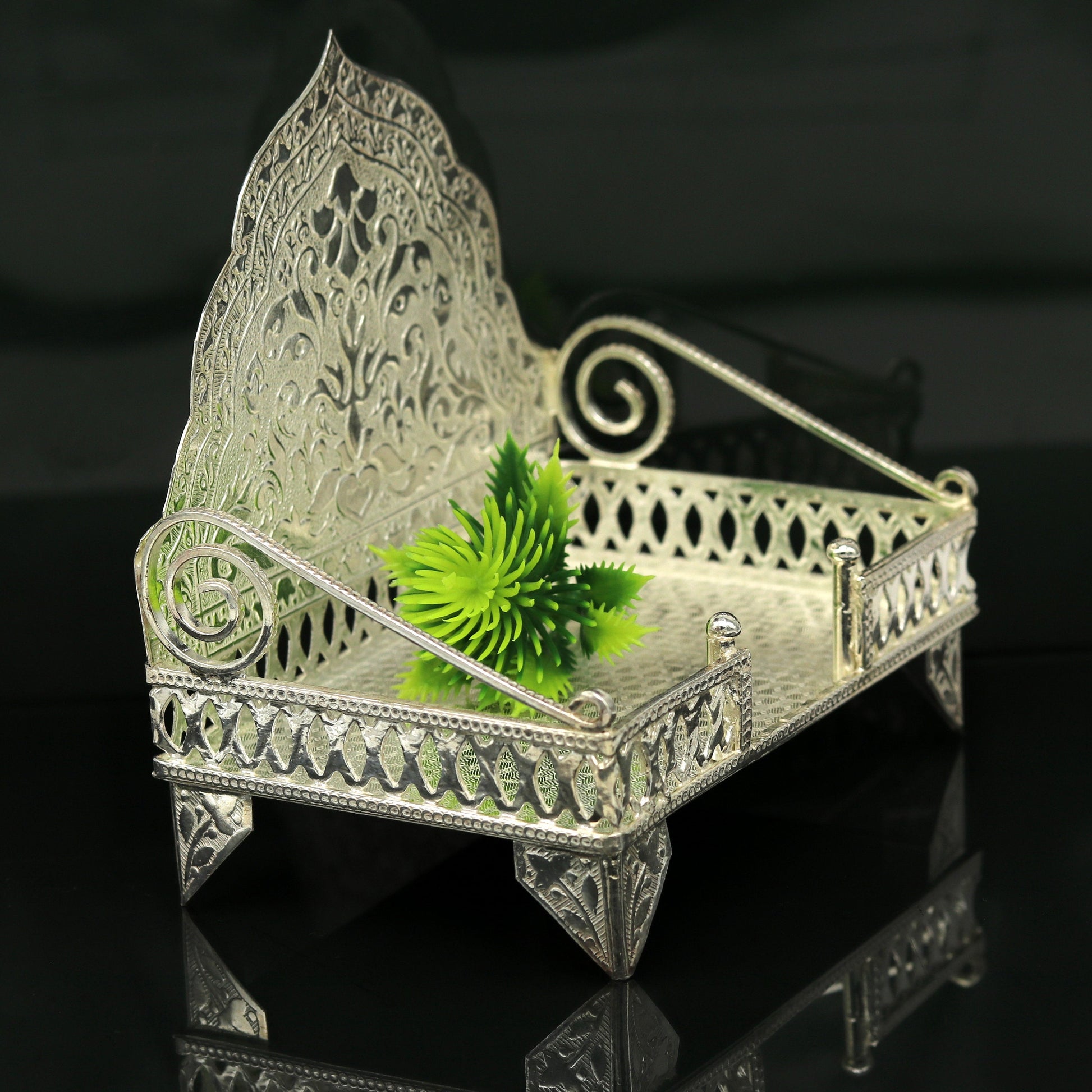 Sterling silver handmade amazing design home mini temple god "the throne"  , amazing handcrafting work home decor temple art figurine sst14 - TRIBAL ORNAMENTS