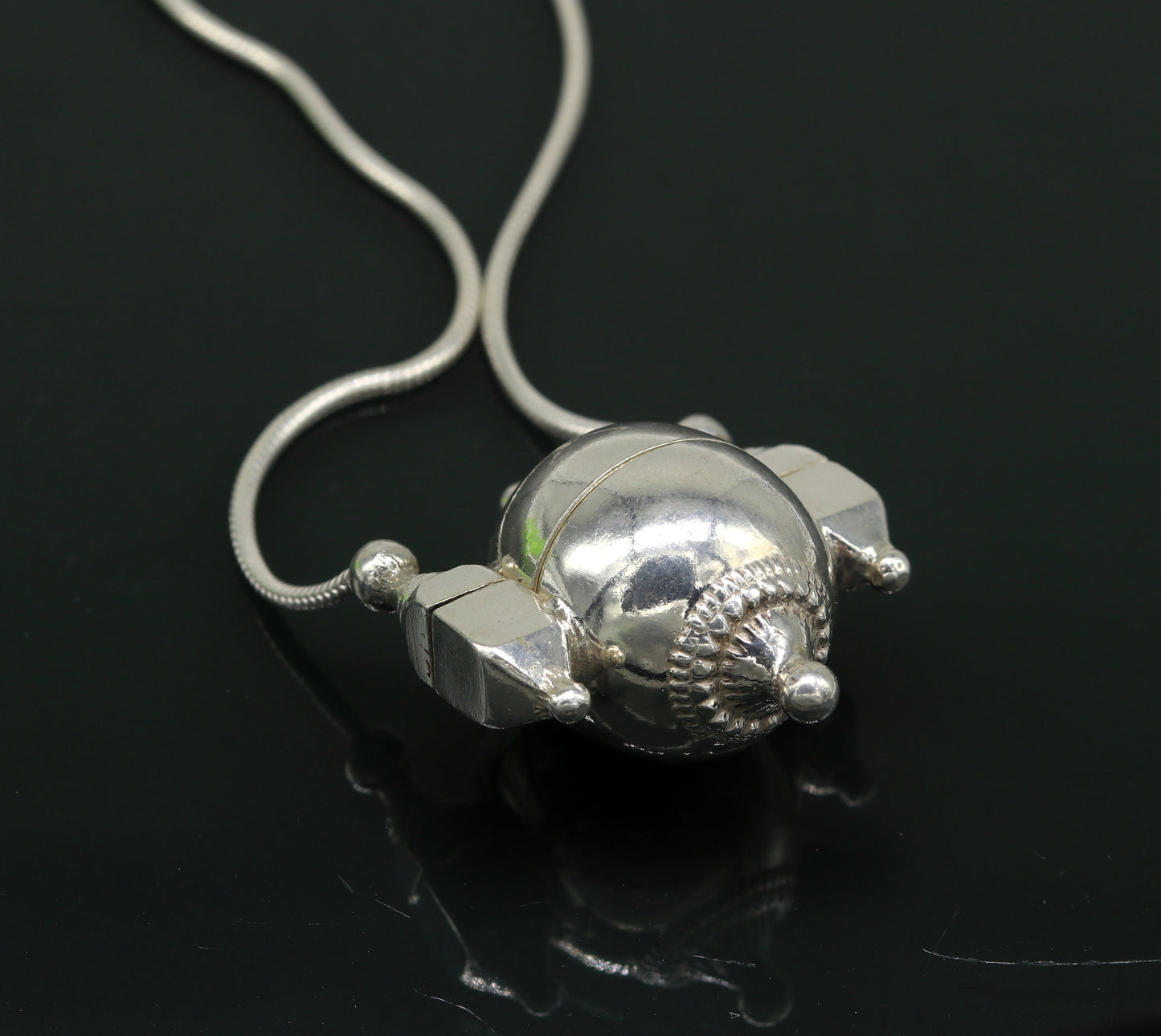 Sterling silver handmade solid silver chain and Shiva lingam box, box pendant necklace set, container pendant tribal jewelry india set121 - TRIBAL ORNAMENTS