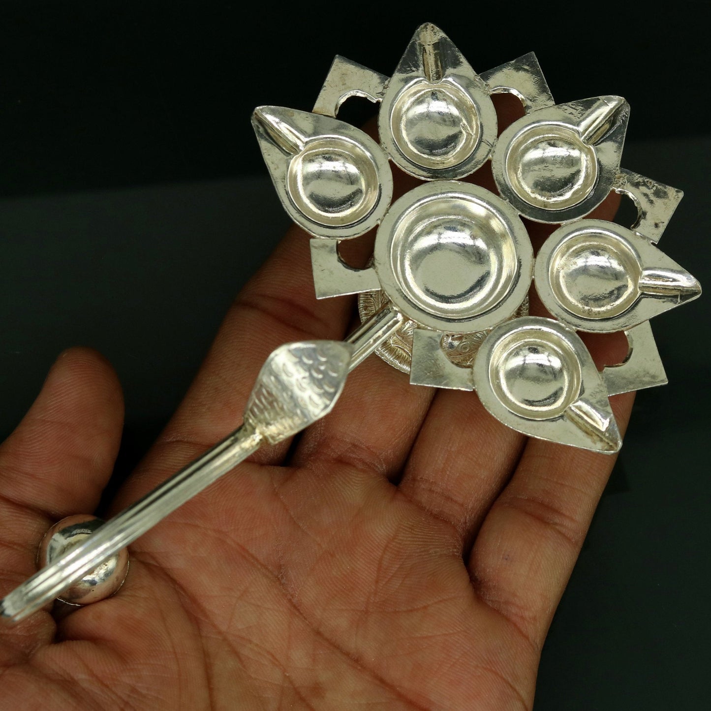 Sterling silver handmade amazing design home temple art Aarti lamp, amazing handcrafting work home decor temple art figurine sst15 - TRIBAL ORNAMENTS