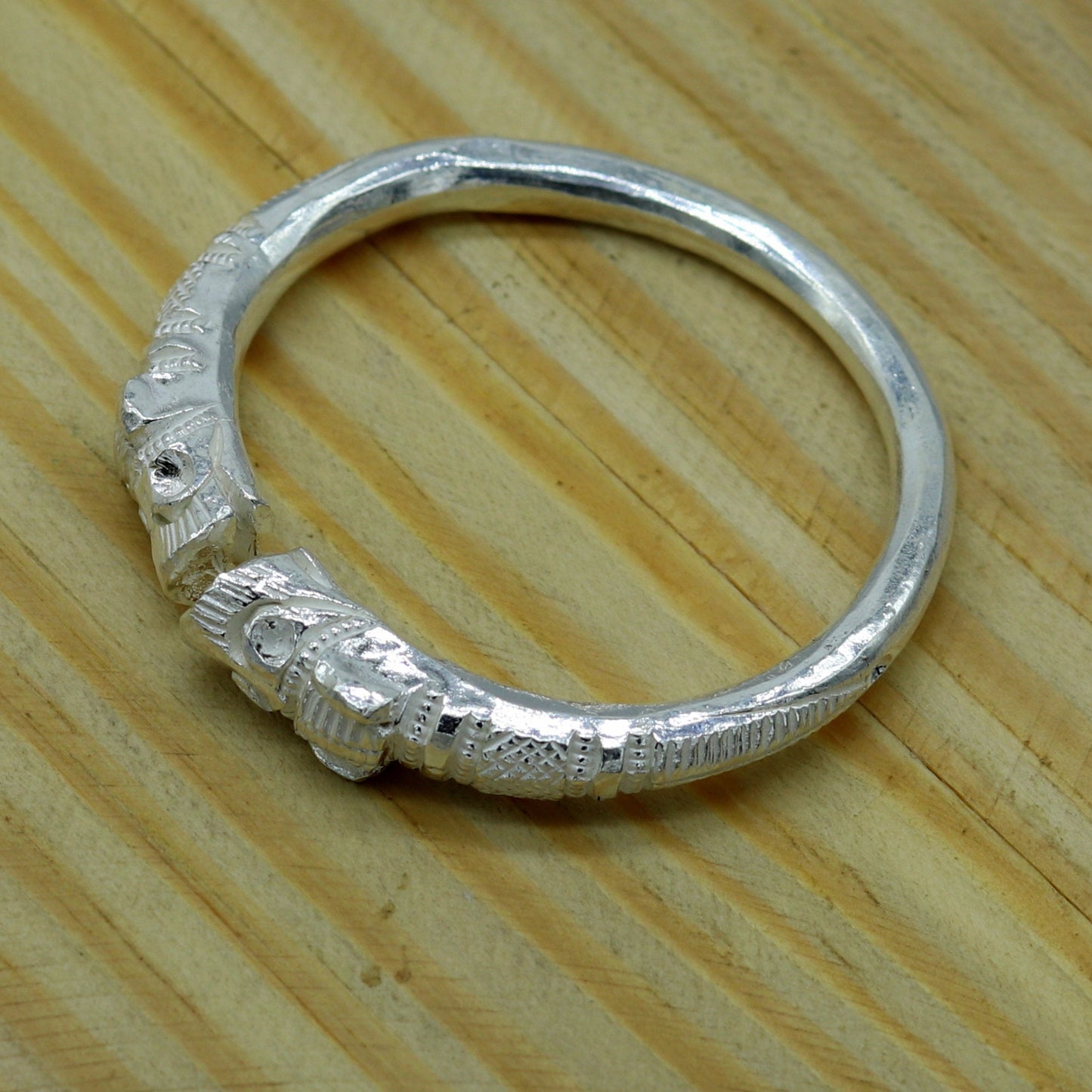 Vintage design handmade 999 fine silver baby bangle kada solid customized tribal design bangle adjustable unisex kids kada nbbk96 - TRIBAL ORNAMENTS