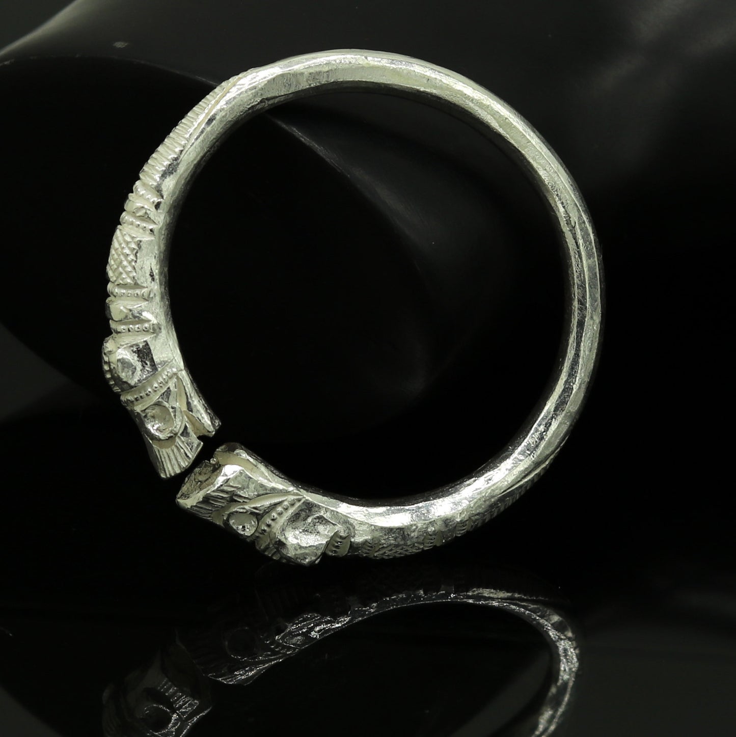 Vintage design handmade 999 fine silver baby bangle kada solid customized tribal design bangle adjustable unisex kids kada nbbk96 - TRIBAL ORNAMENTS