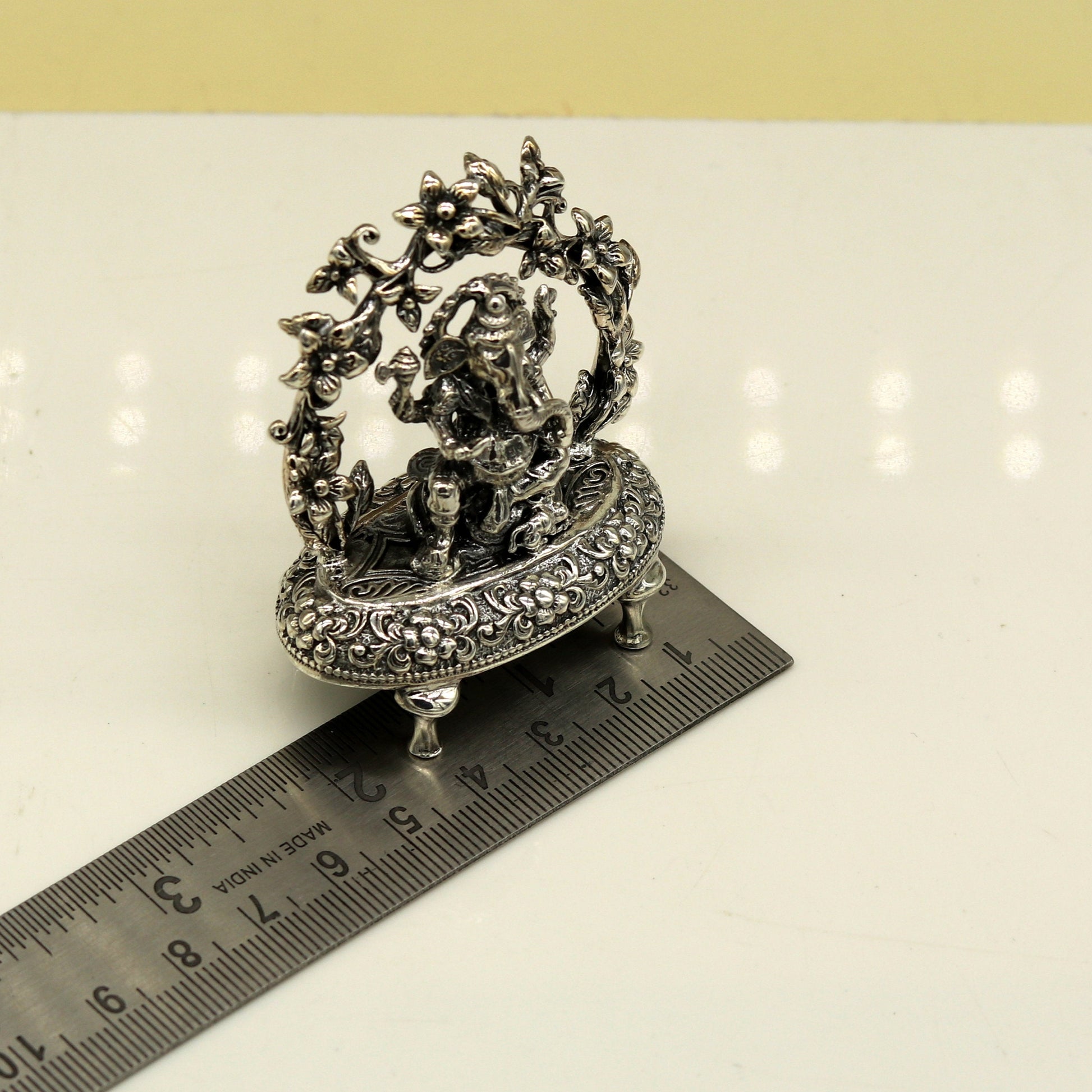 925 Sterling silver Lord Ganesh Idol, Pooja Articles, Indian Silver Idols, handcrafted Lord Ganesh statue sculpture amazing gifting art su03 - TRIBAL ORNAMENTS