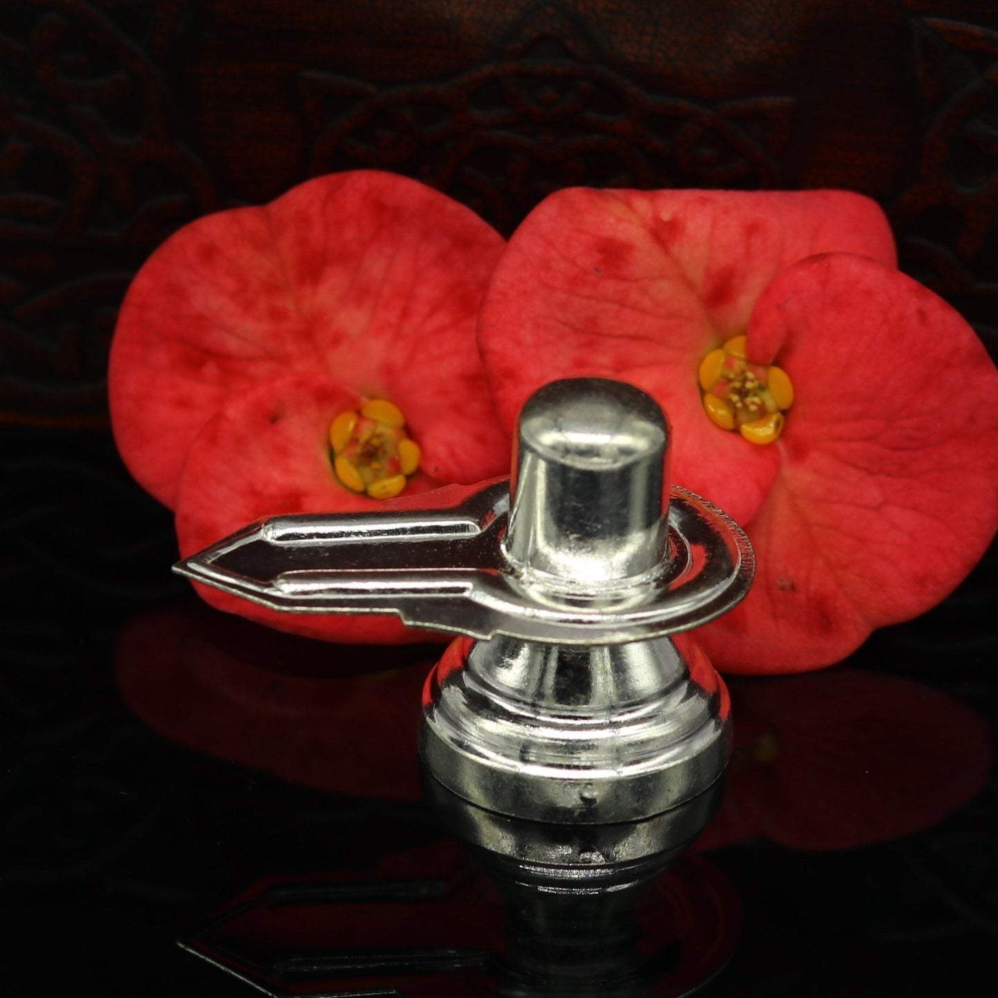 925 sterling silver handmade small shiva- linga, silver shivling puja utensils, home temple decor silver article accessories india su13 - TRIBAL ORNAMENTS