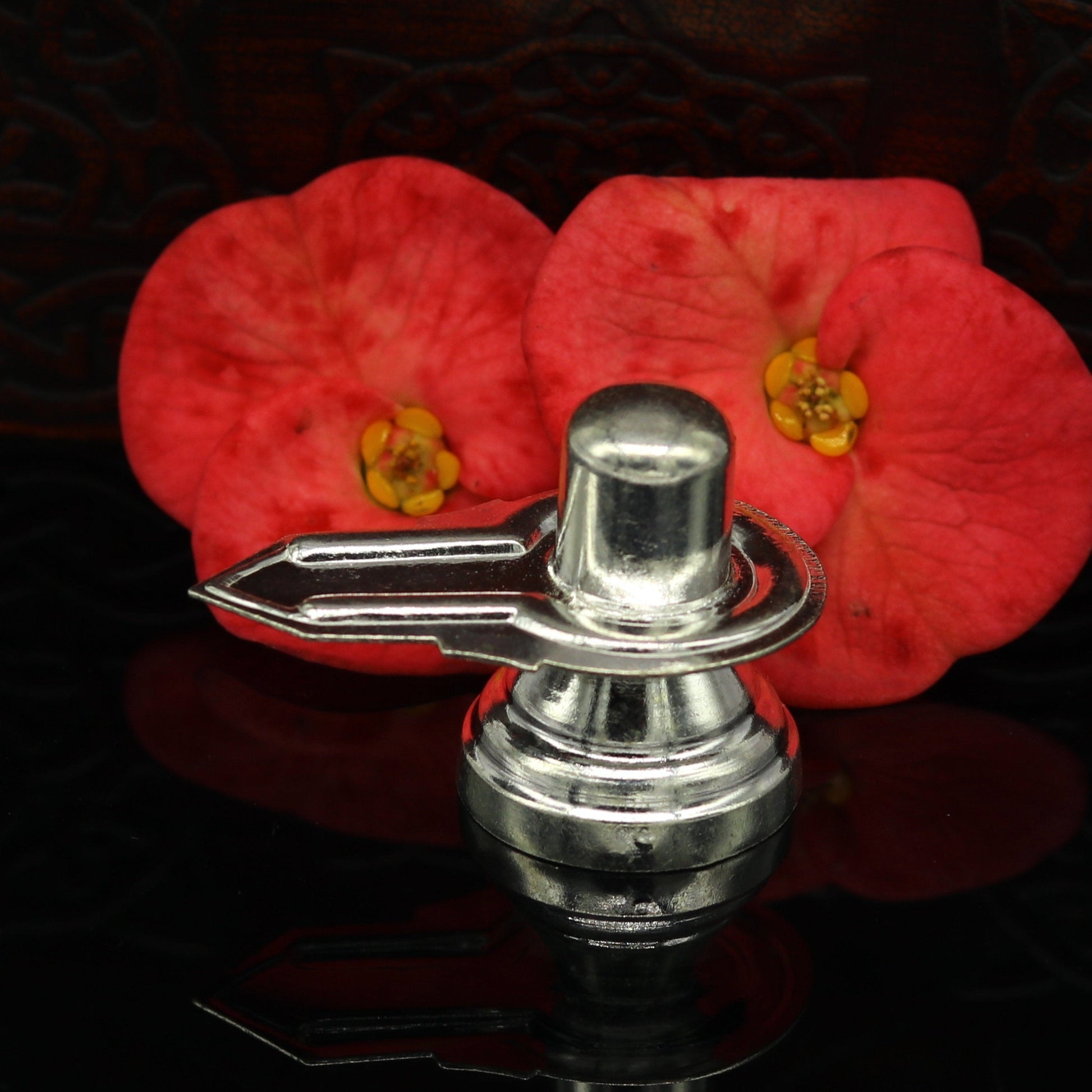 925 sterling silver handmade small shiva- linga, silver shivling puja utensils, home temple decor silver article accessories india su014 - TRIBAL ORNAMENTS