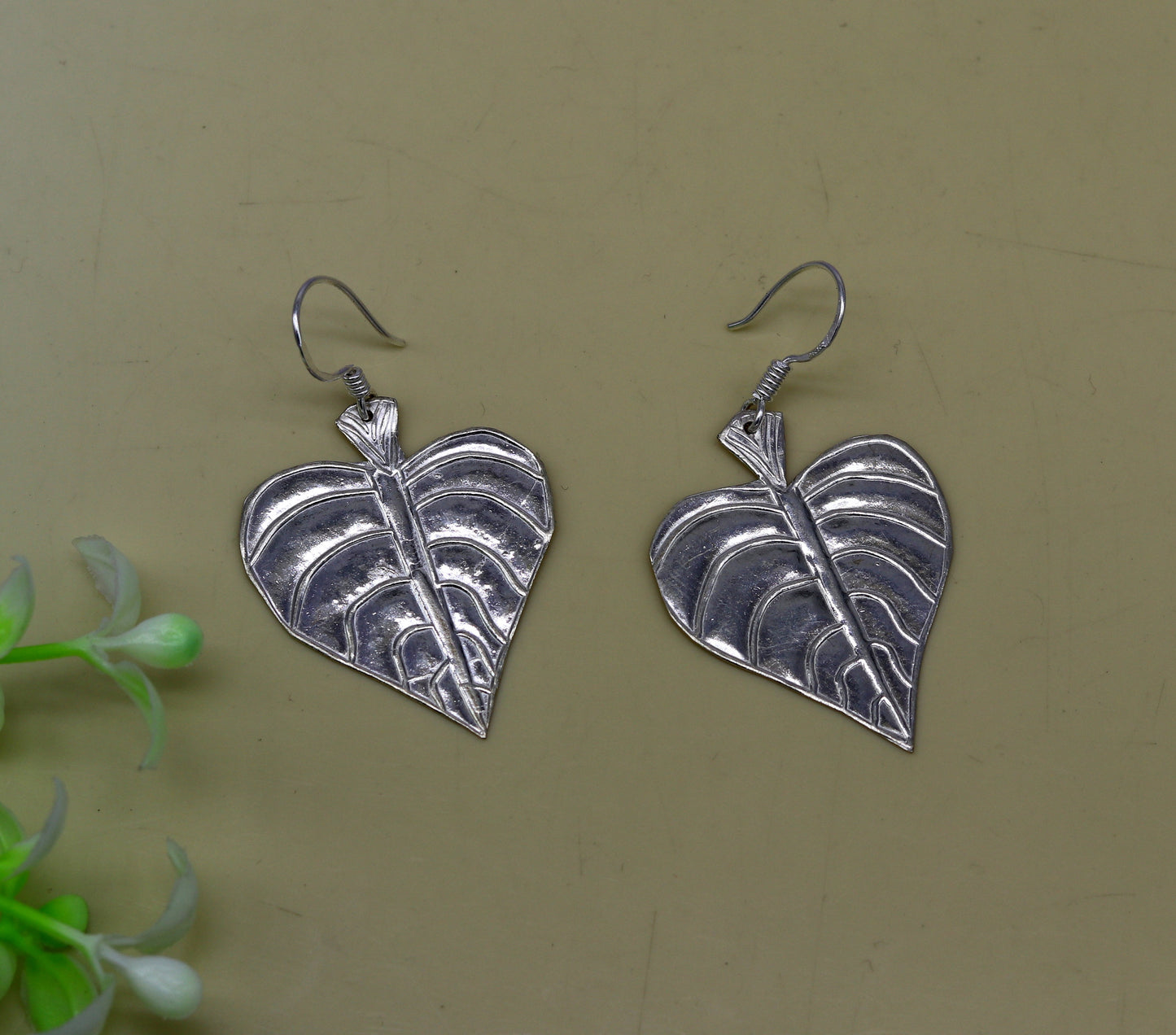 925 sterling silver handmade fancy stylish design peepal tree leaf earring excellent customized hoops earring summer collection ear491 - TRIBAL ORNAMENTS