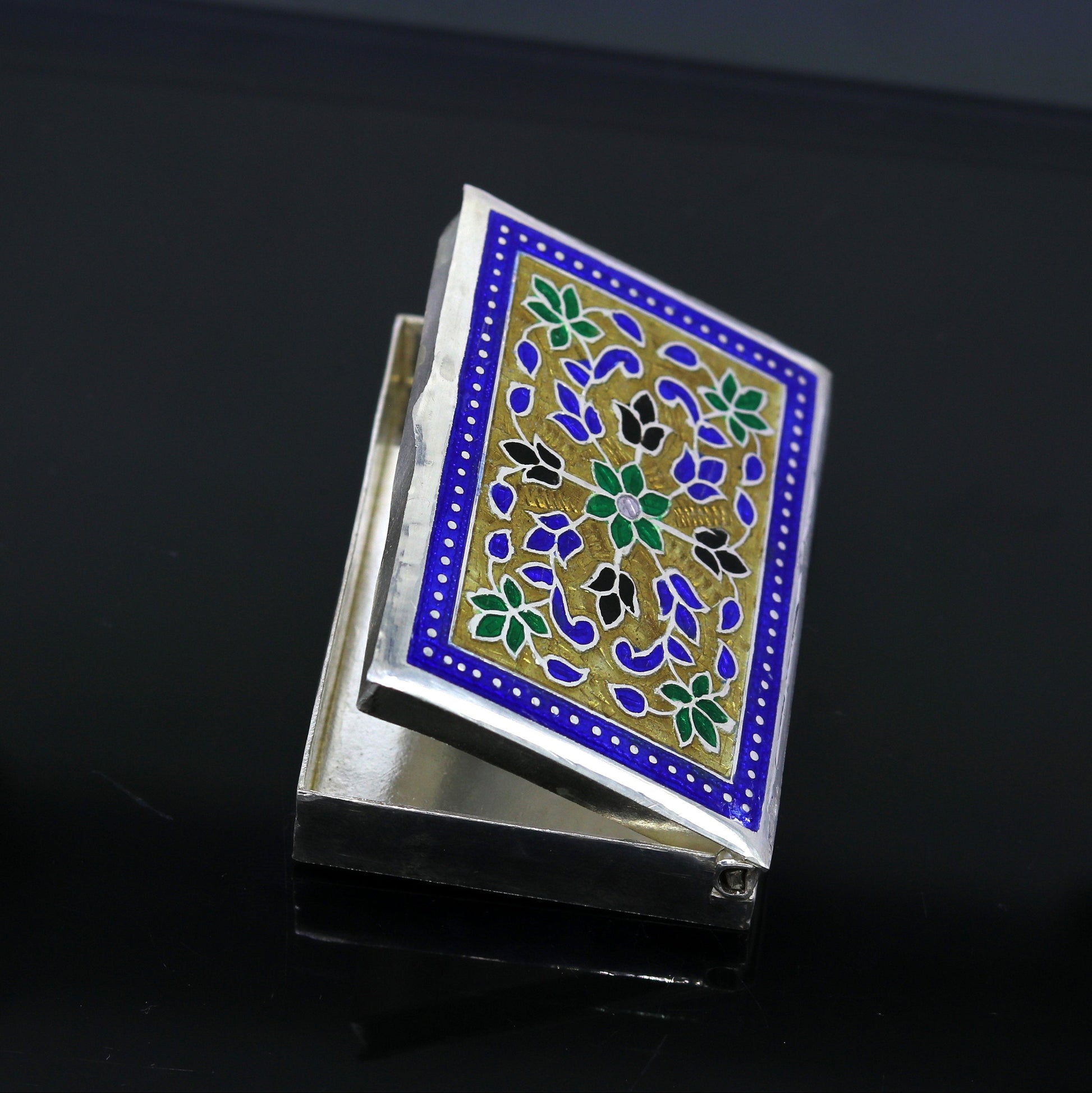 Awesome vintage style 925 pure silver green floral enamel work trinket box, jewelry box, pills box, silver articles brides gifting stb22 - TRIBAL ORNAMENTS