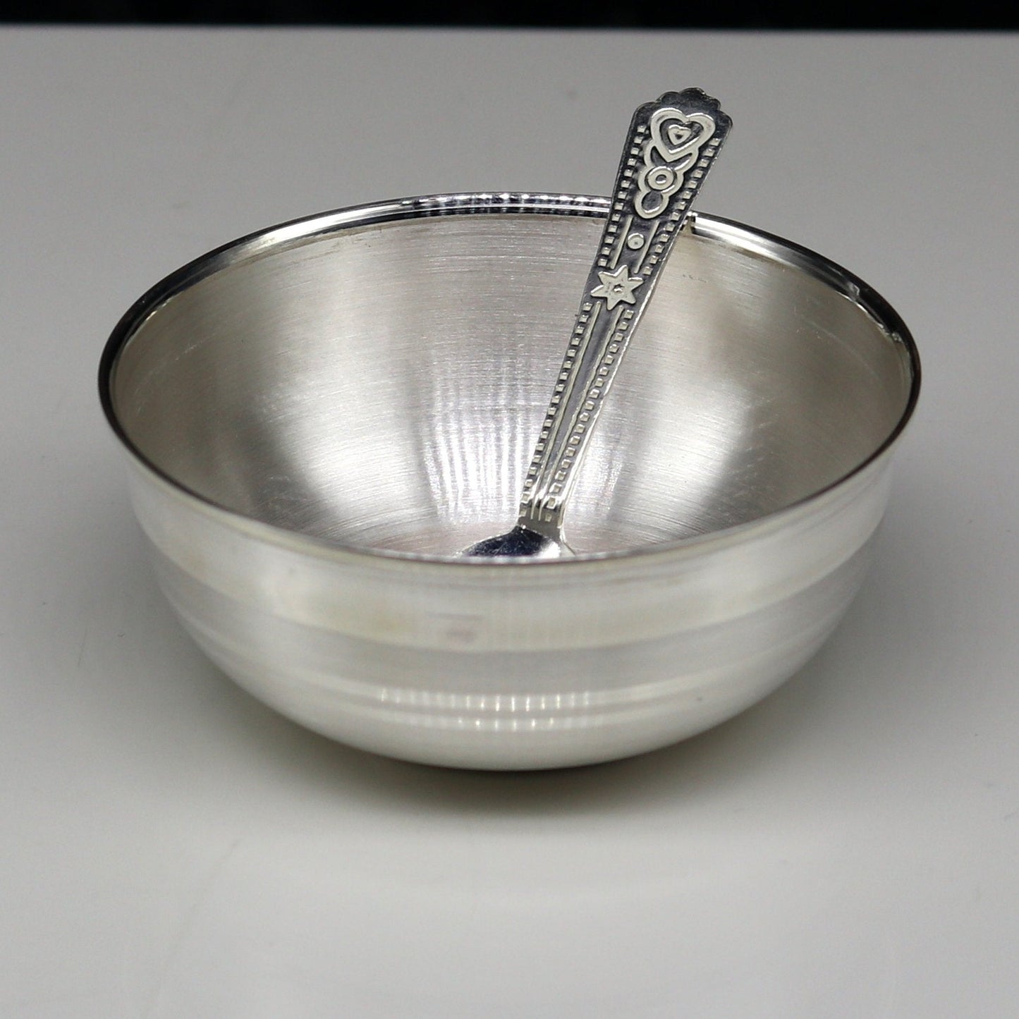 999 pure sterling silver handmade solid silver bowl and spoon, healthy serving bowl, silver vessels, baby serving utensils baby set sv82 - TRIBAL ORNAMENTS