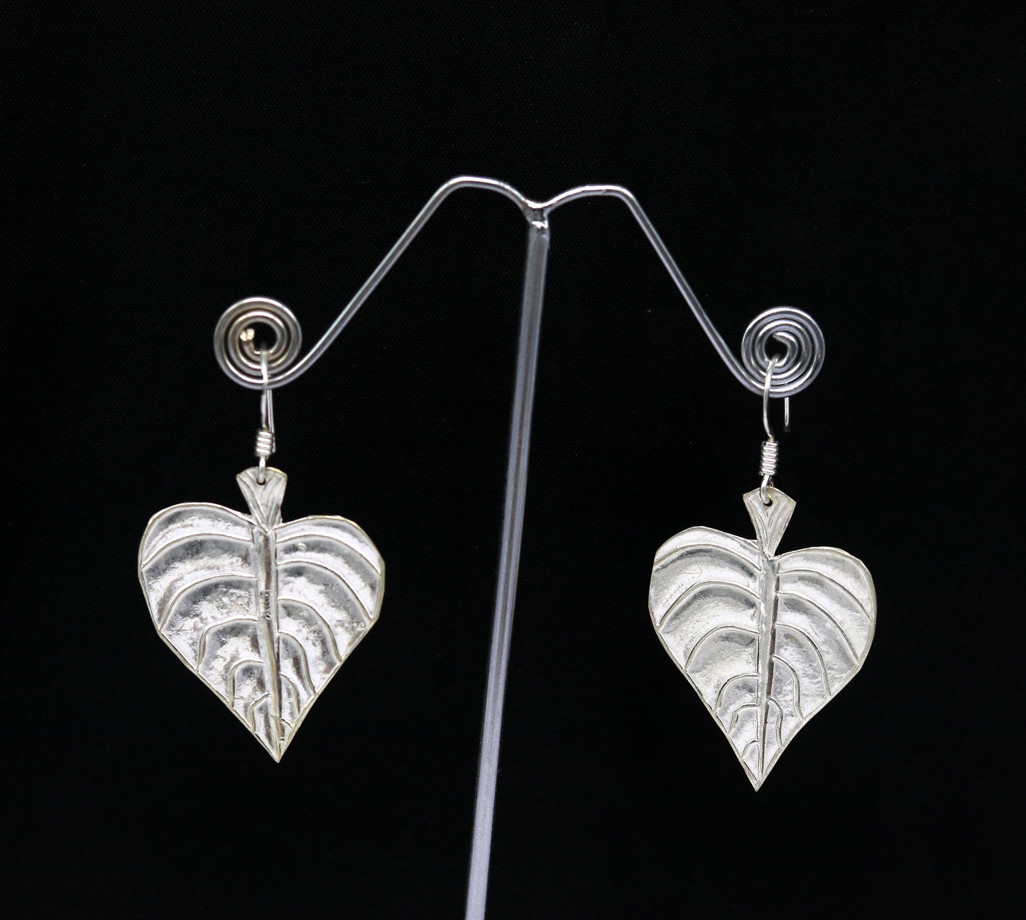 925 sterling silver handmade fancy stylish design peepal tree leaf earring excellent customized hoops earring summer collection ear491 - TRIBAL ORNAMENTS