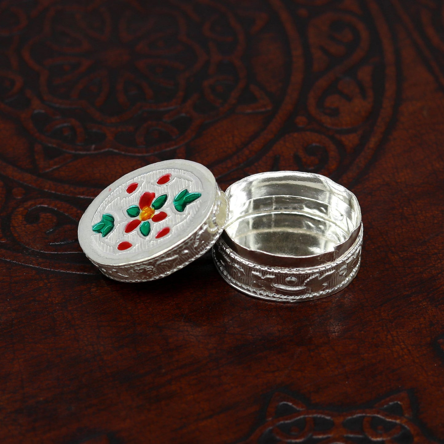 925 sterling silver handmade gorgeous oval shape small trinket box, floral enamel casket box, gifting container box, silver article stb76 - TRIBAL ORNAMENTS