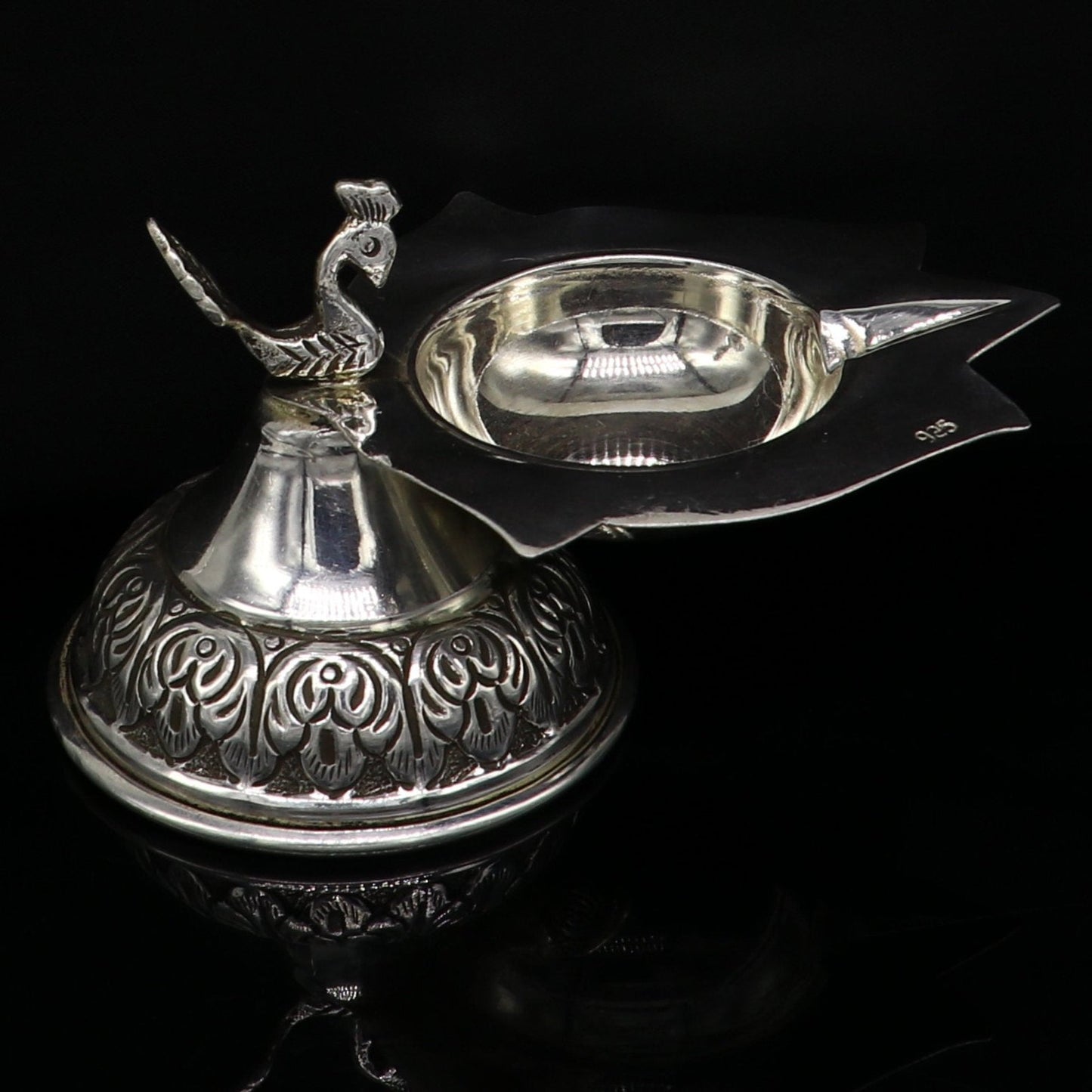 Fine 925 silver handmade kandrai work peacock design oil lamp, diya, deepak/dipak, silver utensil best gifting silver article utensils su144 - TRIBAL ORNAMENTS