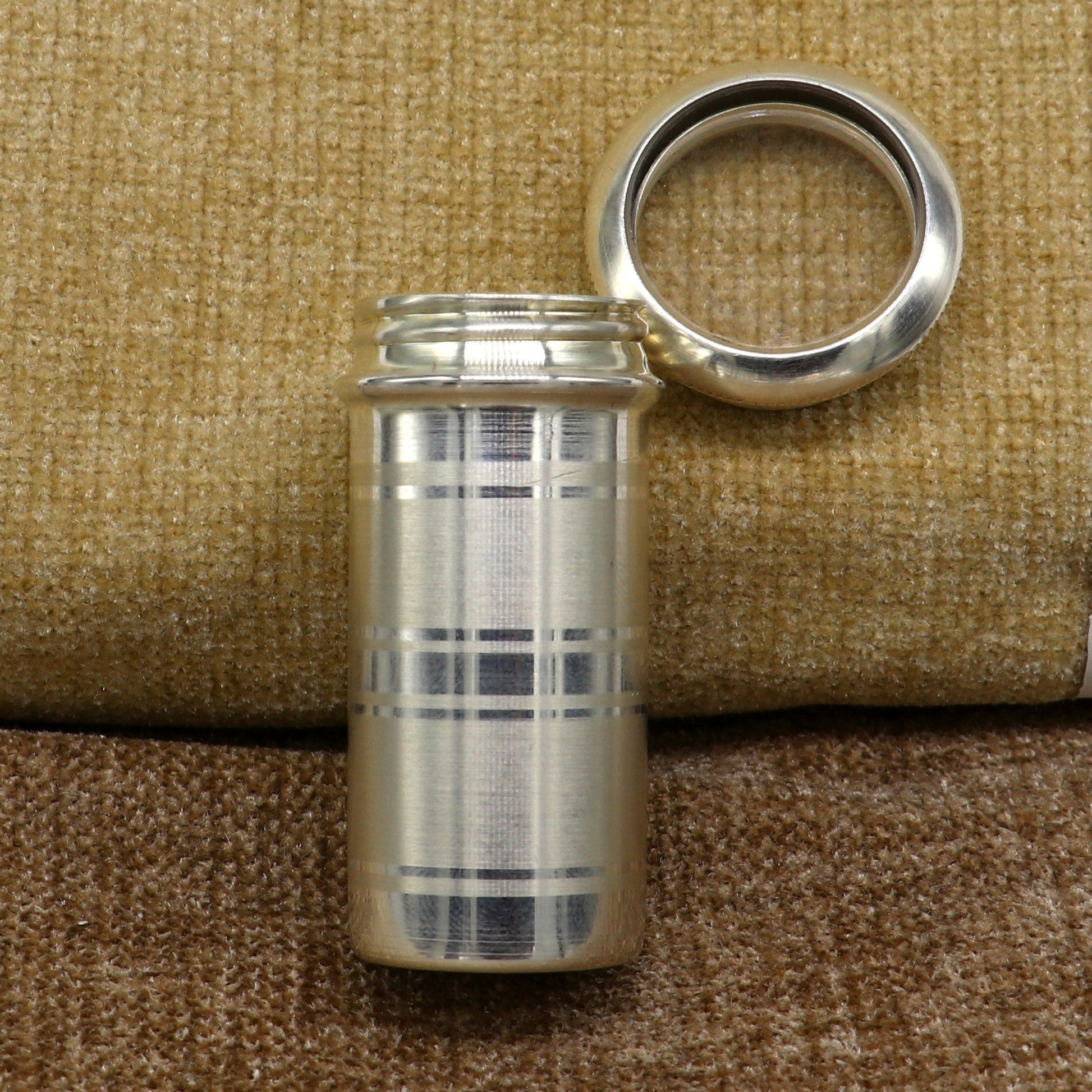 999 fine solid silver handmade small pill box, Tobacco box, storage box silver utensils, silver box, personal box men's accessories su151 - TRIBAL ORNAMENTS