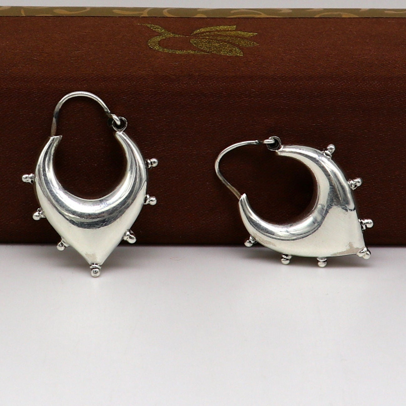 Vintage Design 925 sterling silver fabulous hoops earring, tribal kundal earring from Rajasthan India, best gifting unisex jewelry ear624 - TRIBAL ORNAMENTS