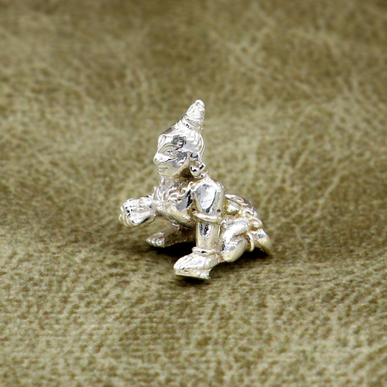 Solid silver handmade Hindu idol little Krishna, Ladu Gopal, small statue sculpture home temple Balgopal puja art, crawling krishna su198 - TRIBAL ORNAMENTS