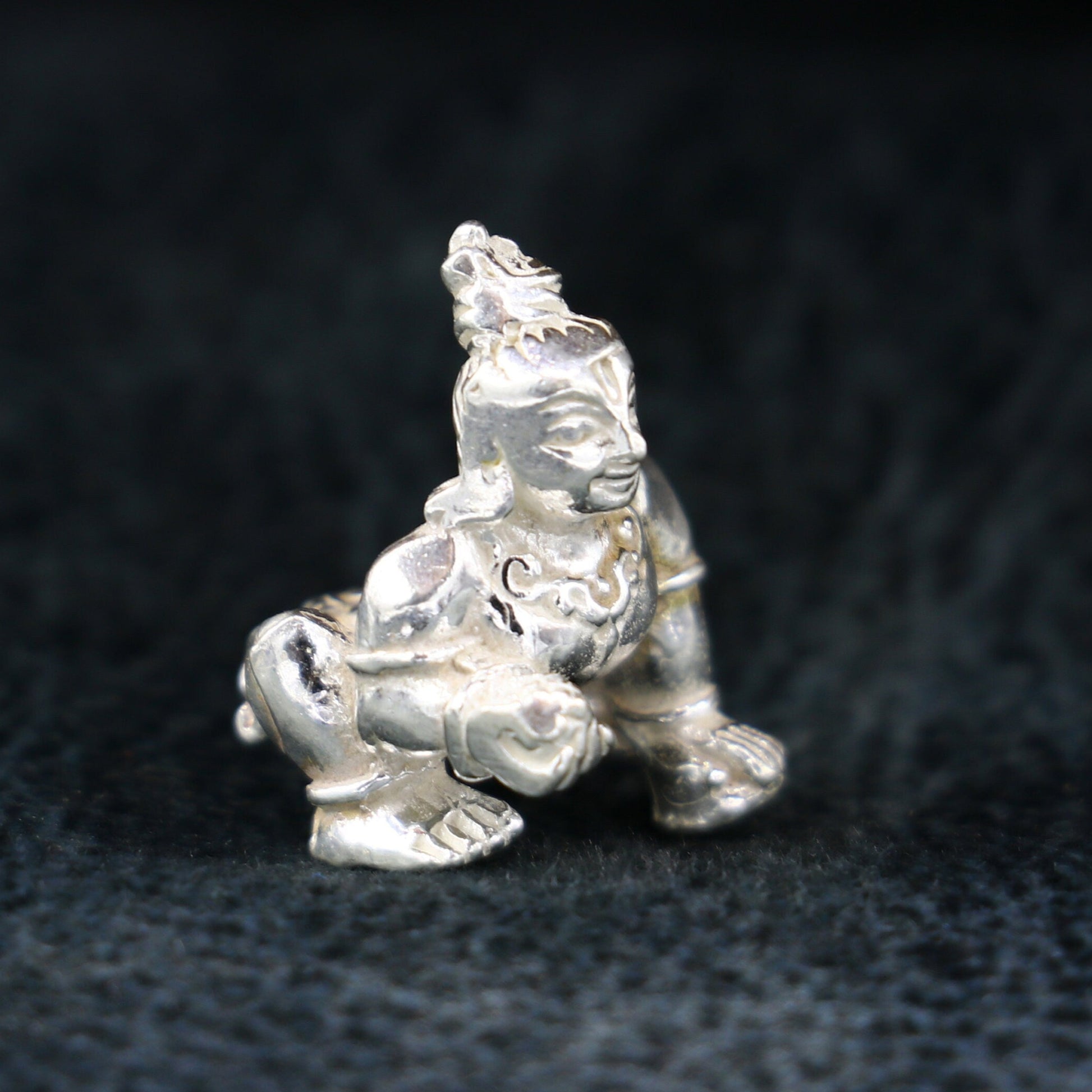 Solid silver handmade Hindu idol little Krishna, Ladu Gopal, small statue sculpture home temple Balgopal puja art, crawling krishna su198 - TRIBAL ORNAMENTS