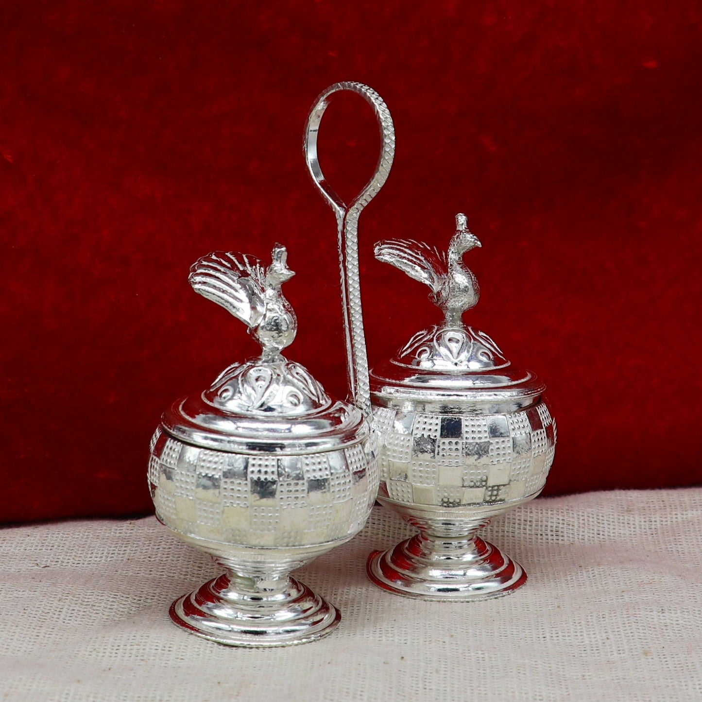 Vintage 925 sterling silver peacock trinket box, excellent kumkum/ sindur, sandal, saffron tilak box, brides gift or puja utensils su183 - TRIBAL ORNAMENTS