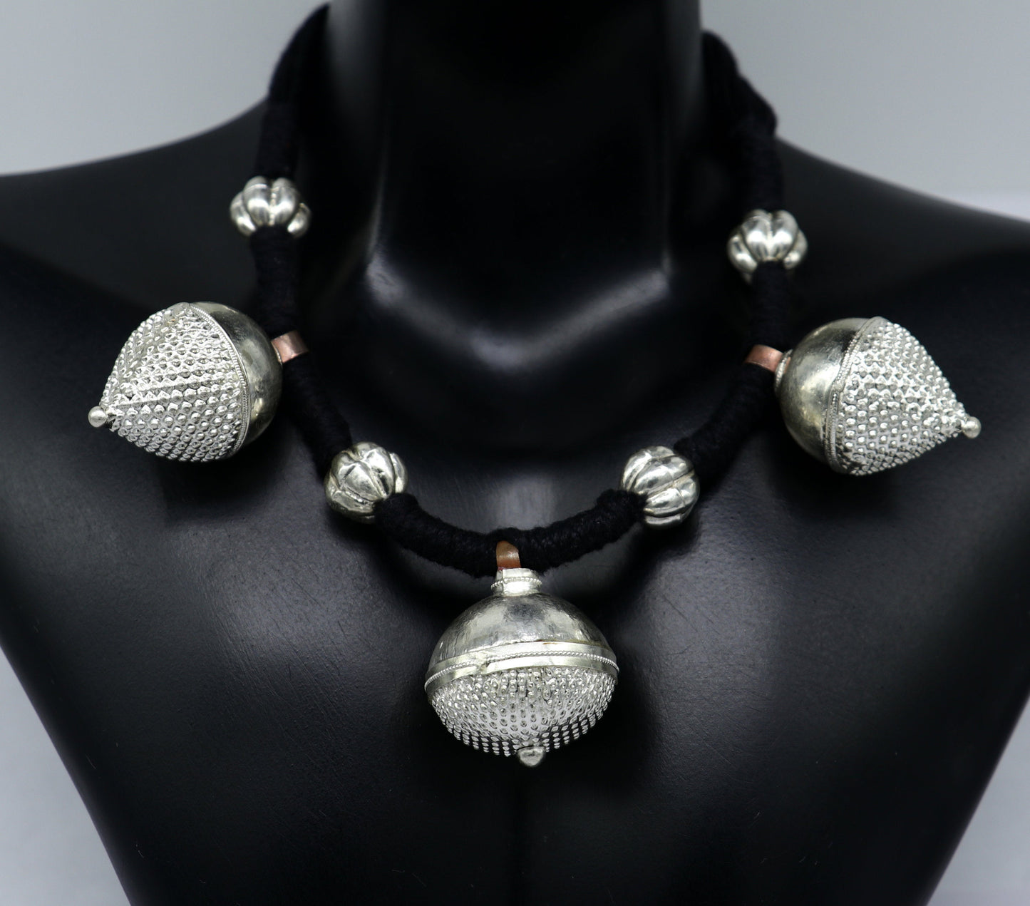 Vintage design solid silver gorgeous vintage tribal Indian traditional look necklace stylish choker necklace belly dance jewelry set181 - TRIBAL ORNAMENTS