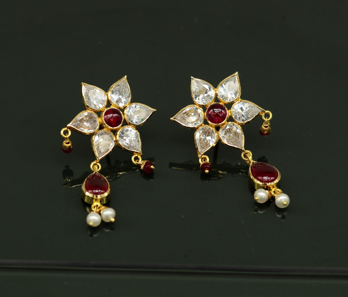 Vintage antique design handmade 22kt yellow gold stud earring bali, amazing customized bridesmaid gifting girl's jewelry from indai er127 - TRIBAL ORNAMENTS