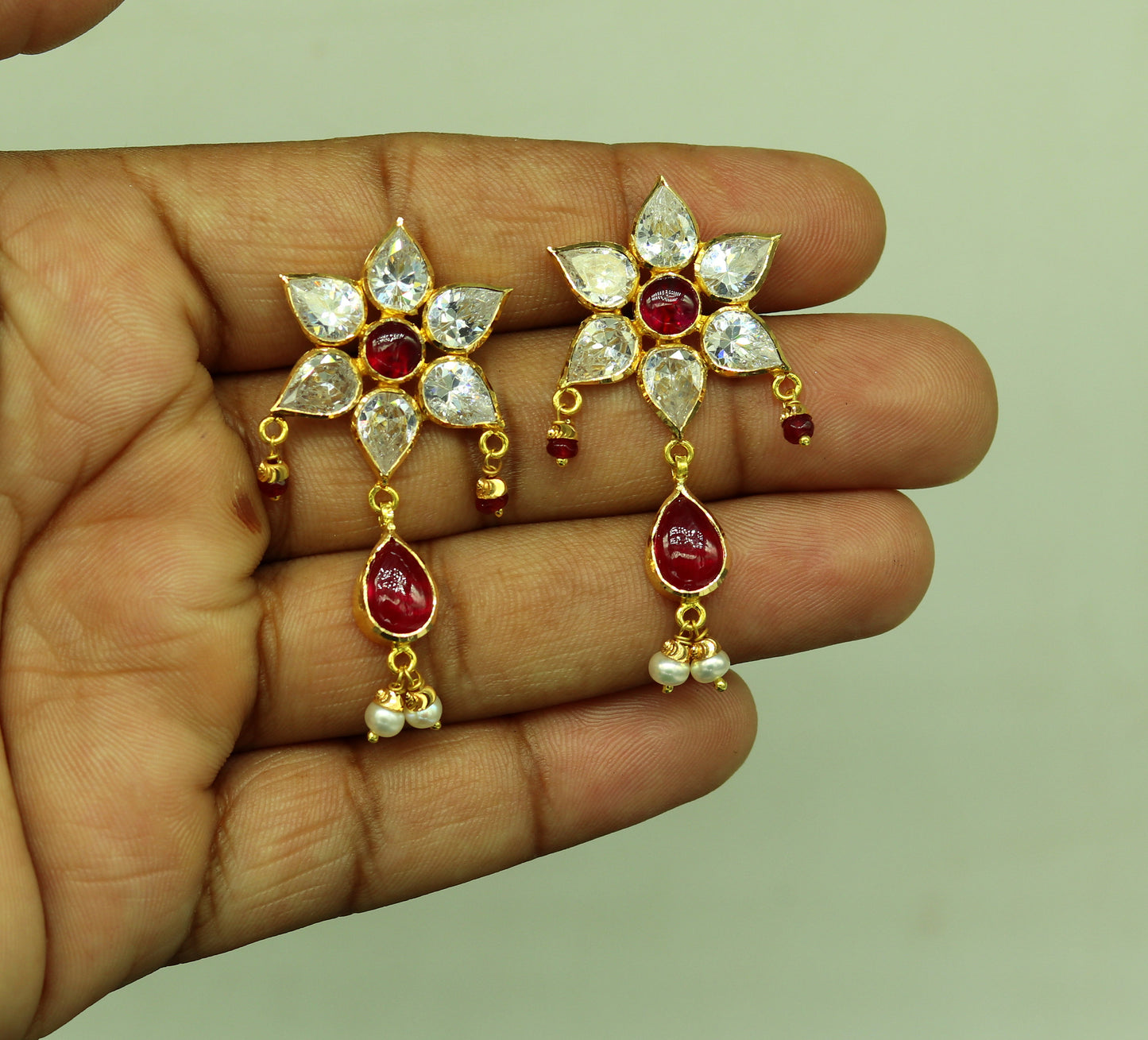 Vintage antique design handmade 22kt yellow gold stud earring bali, amazing customized bridesmaid gifting girl's jewelry from indai er127 - TRIBAL ORNAMENTS