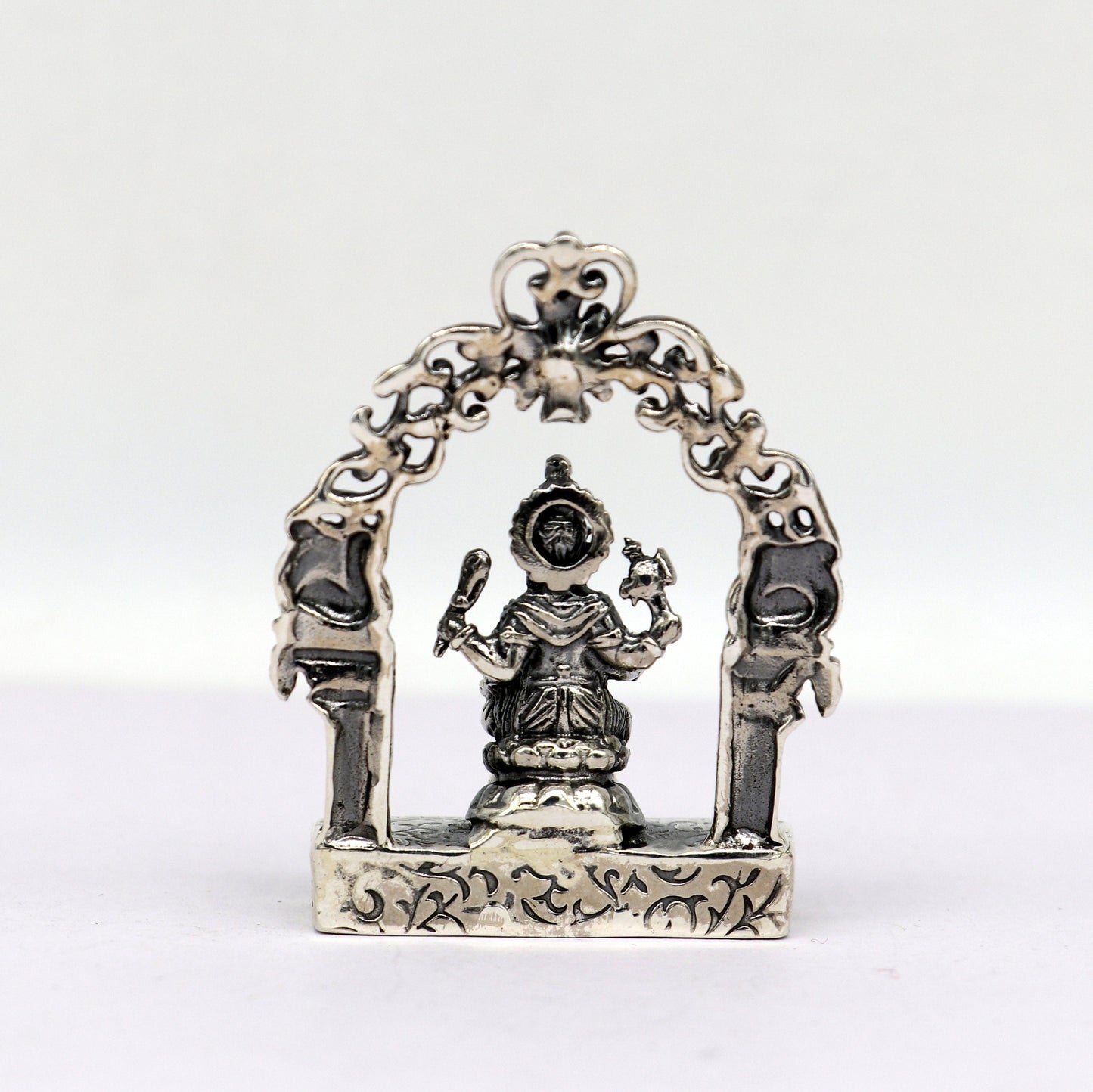 925 Sterling silver Lord Ganesh Idol, Pooja Articles, Silver Idols Figurine, handcrafted Lord Ganesh statue sculpture gifting art01 - TRIBAL ORNAMENTS