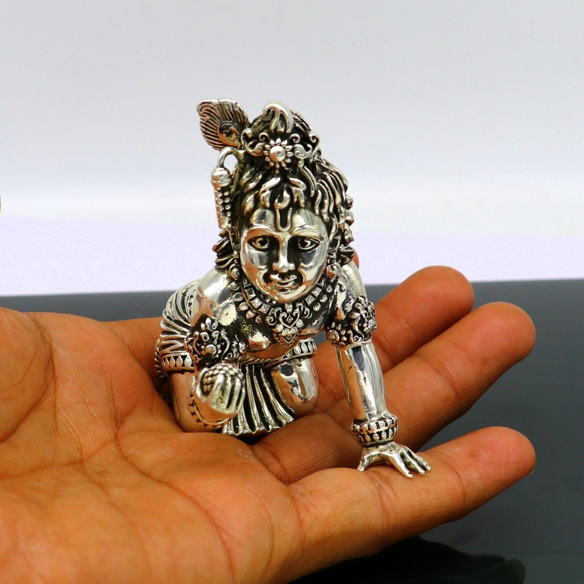 925 Sterling silver Handmade crawling Krishna Bal Gopal statue figurine, laddu gopal sculpture crawling Krishna temple silver article su210 - TRIBAL ORNAMENTS