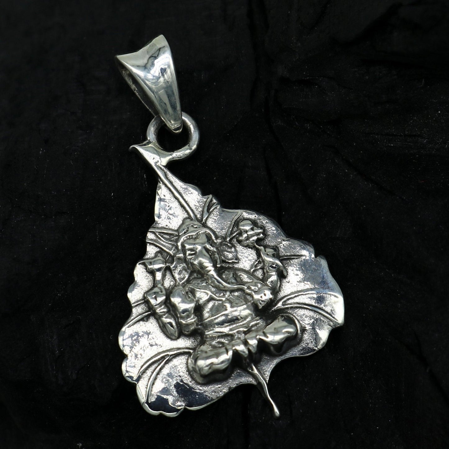 925 sterling silver customize vintage antique style Lord Ganesha Pendant, amazing leaf design stunning pendant unisex gifting jewelry ssp566 - TRIBAL ORNAMENTS