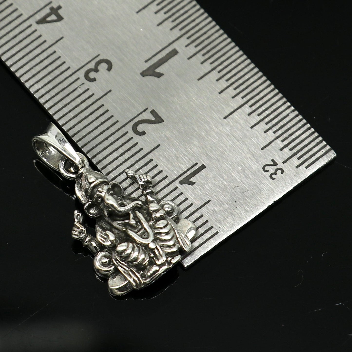 925 sterling silver handmade vintage stylish trendy idol Ganesha pendant , exclusive designer unisex pendant silver locket jewelry ssp455 - TRIBAL ORNAMENTS
