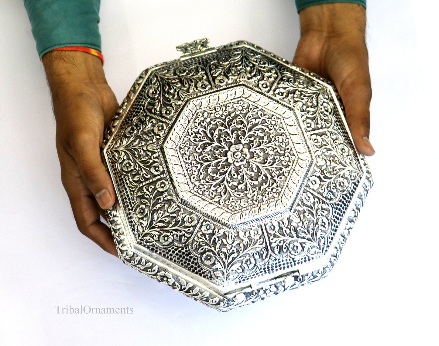 Vintage antique Royal design handmade 925 sterling silver dry fruit box, candy box, jewelry box, best brides gift or corporation gift box03 - TRIBAL ORNAMENTS