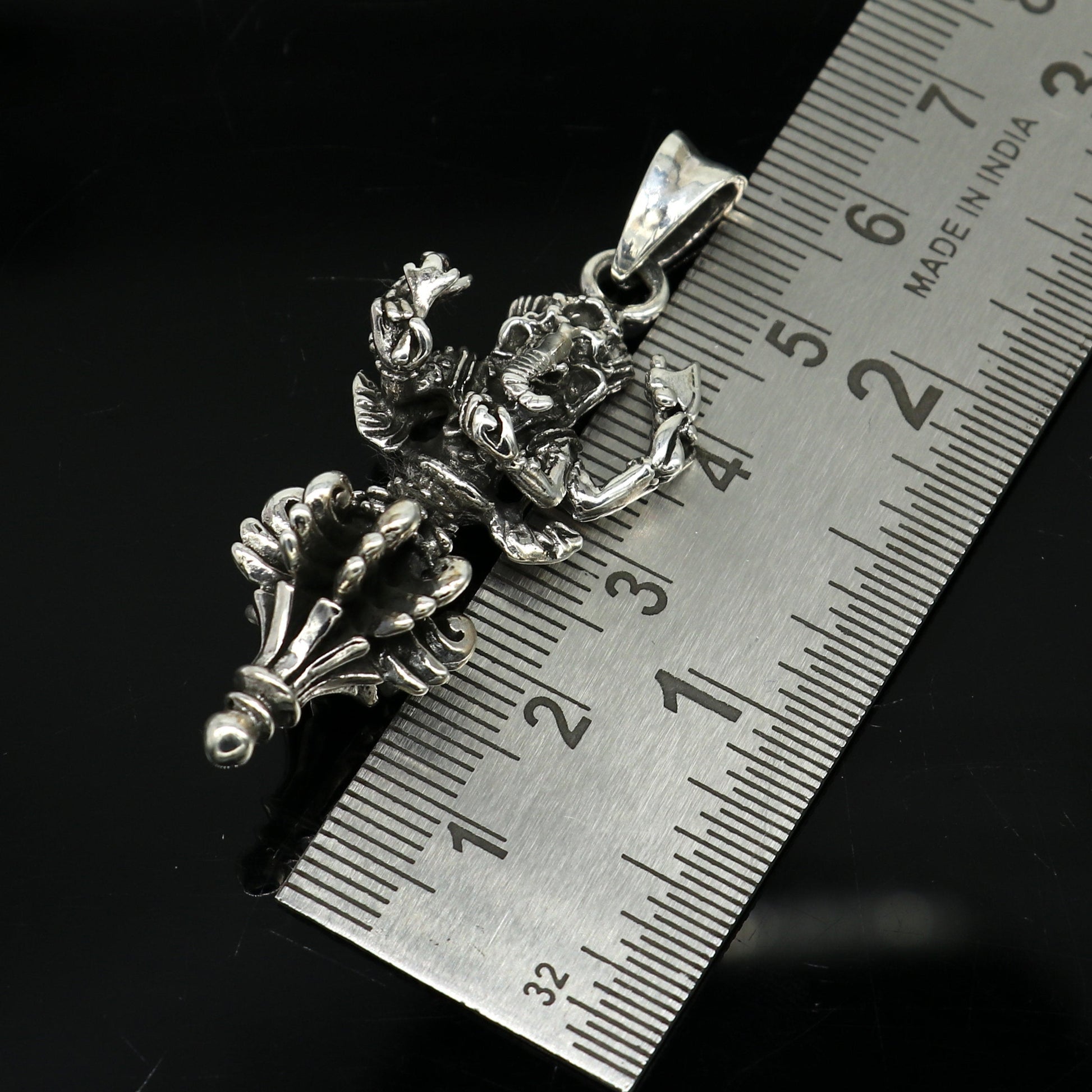Vintage trendy 925 sterling silver handmade Lord Ganesha pendant, amazing stylish unisex pendant locket personalized jewelry ssp512 - TRIBAL ORNAMENTS