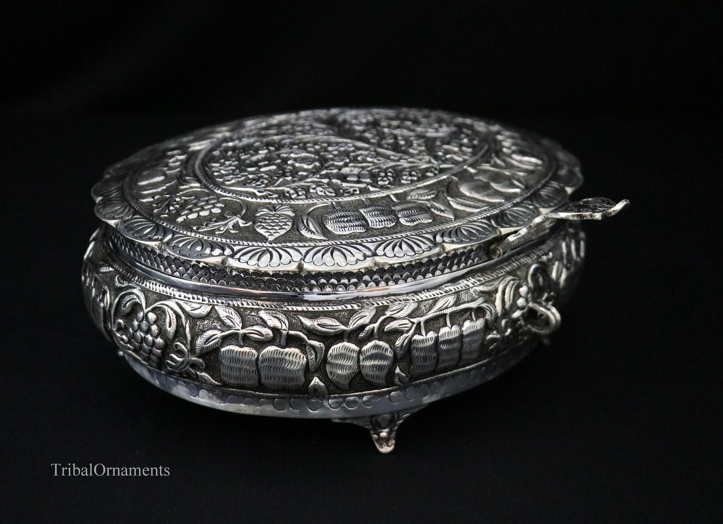 925 sterling silver Vintage nakshi work design handmade round dry fruit box, container casket box, best brides gift, corporation gift box08 - TRIBAL ORNAMENTS