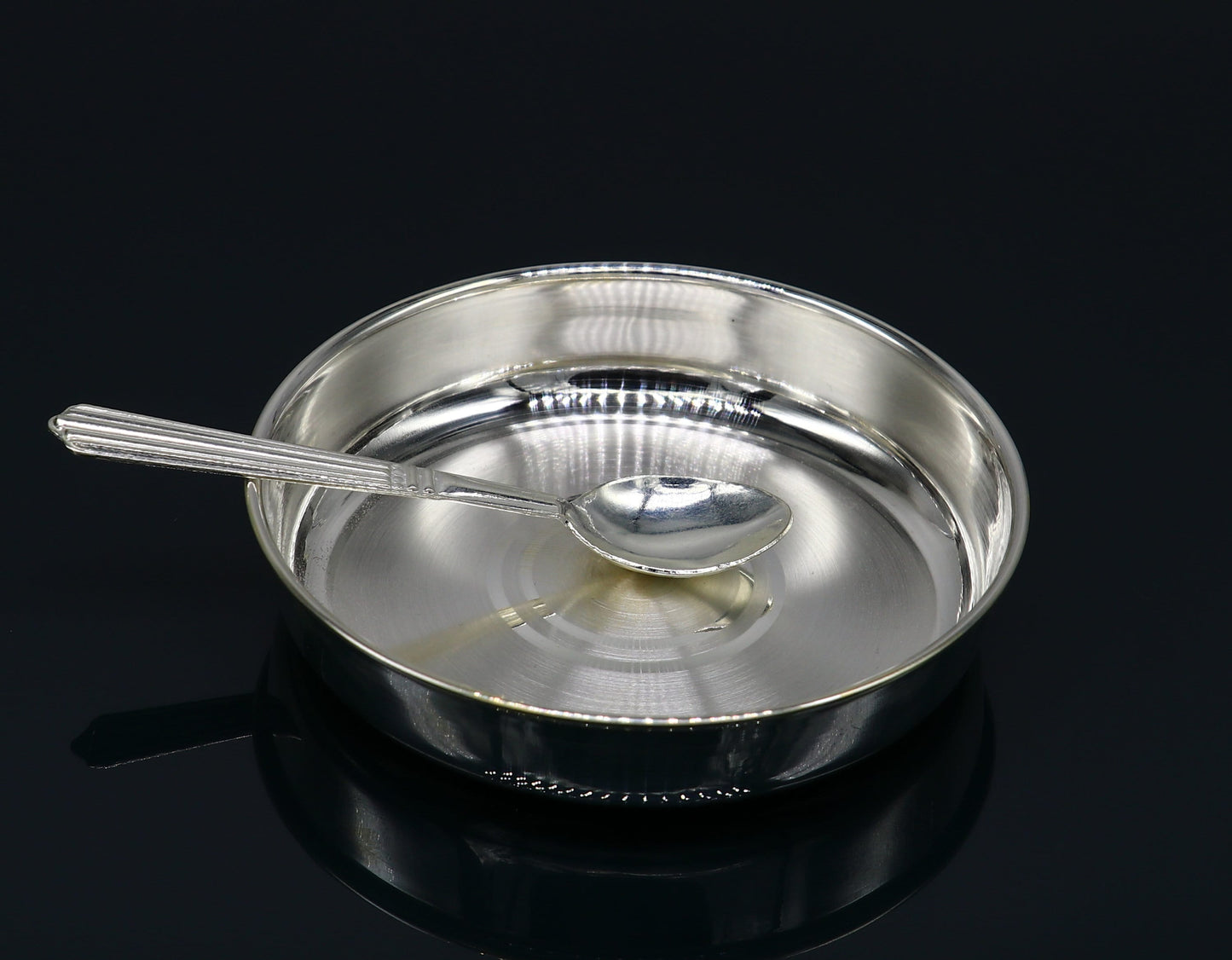 999 fine solid silver handmade tray/ plate for baby food serving, silver vessels, silver utensils,best new born baby gift india sv213 - TRIBAL ORNAMENTS