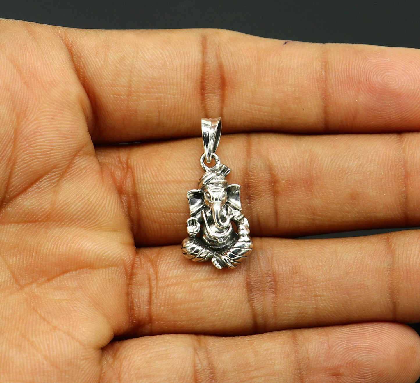 925 sterling silver handmade vintage stylish trendy idol Ganesha pendant , exclusive designer unisex pendant silver locket jewelry ssp515 - TRIBAL ORNAMENTS