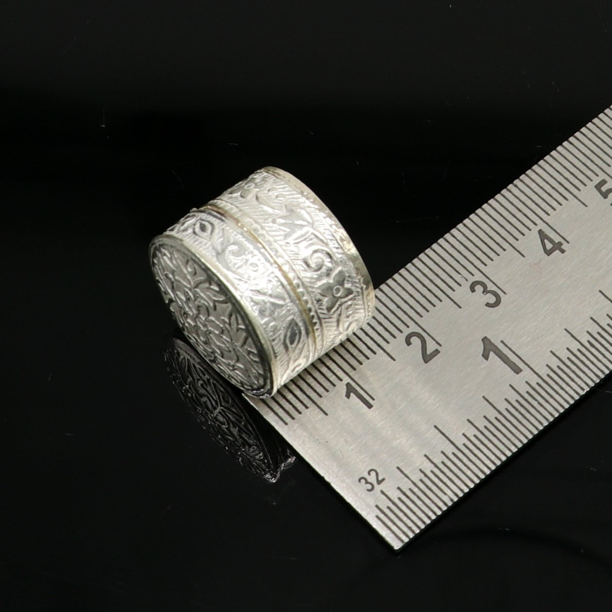 Exclusive small bridal queen style 925 sterling silver trinket box, container box, small jewelry box, Vermilion bridal art gifting stb137 - TRIBAL ORNAMENTS