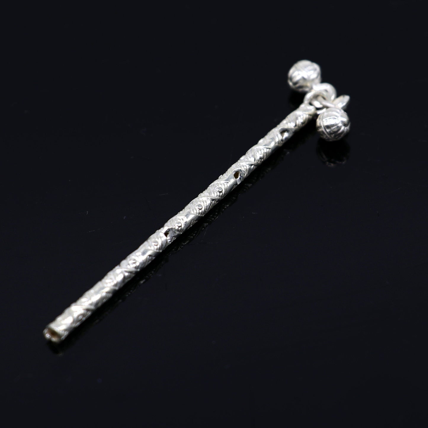 Amazing design Solid sterling silver handmade idol krishna flute, silver bansuri, laddu gopala flute, little krishna flute puja art su358 - TRIBAL ORNAMENTS